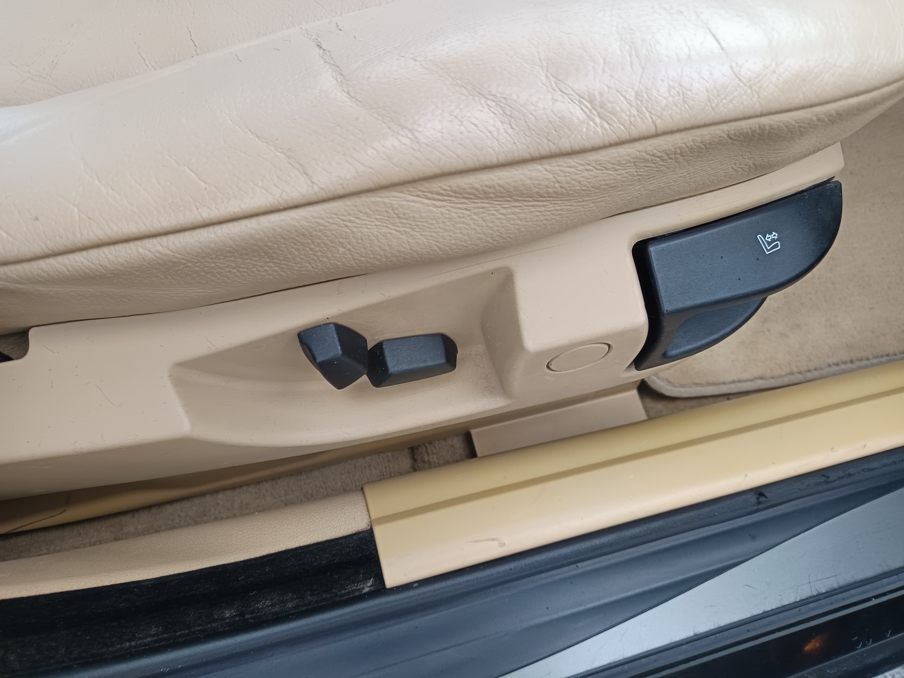 BMW 520D · Ano 2006 — image 26