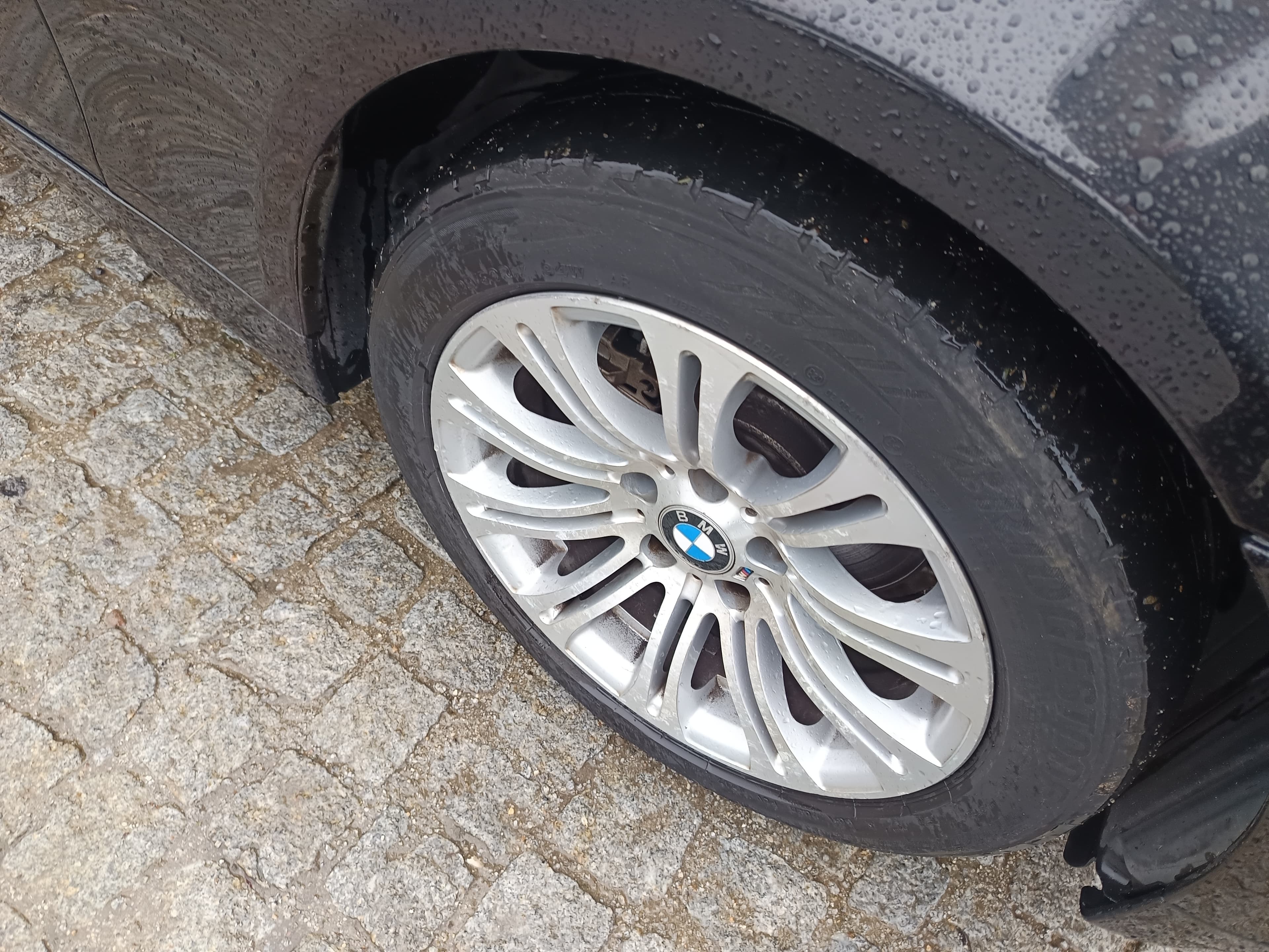 BMW 520D · Ano 2006 — image 9