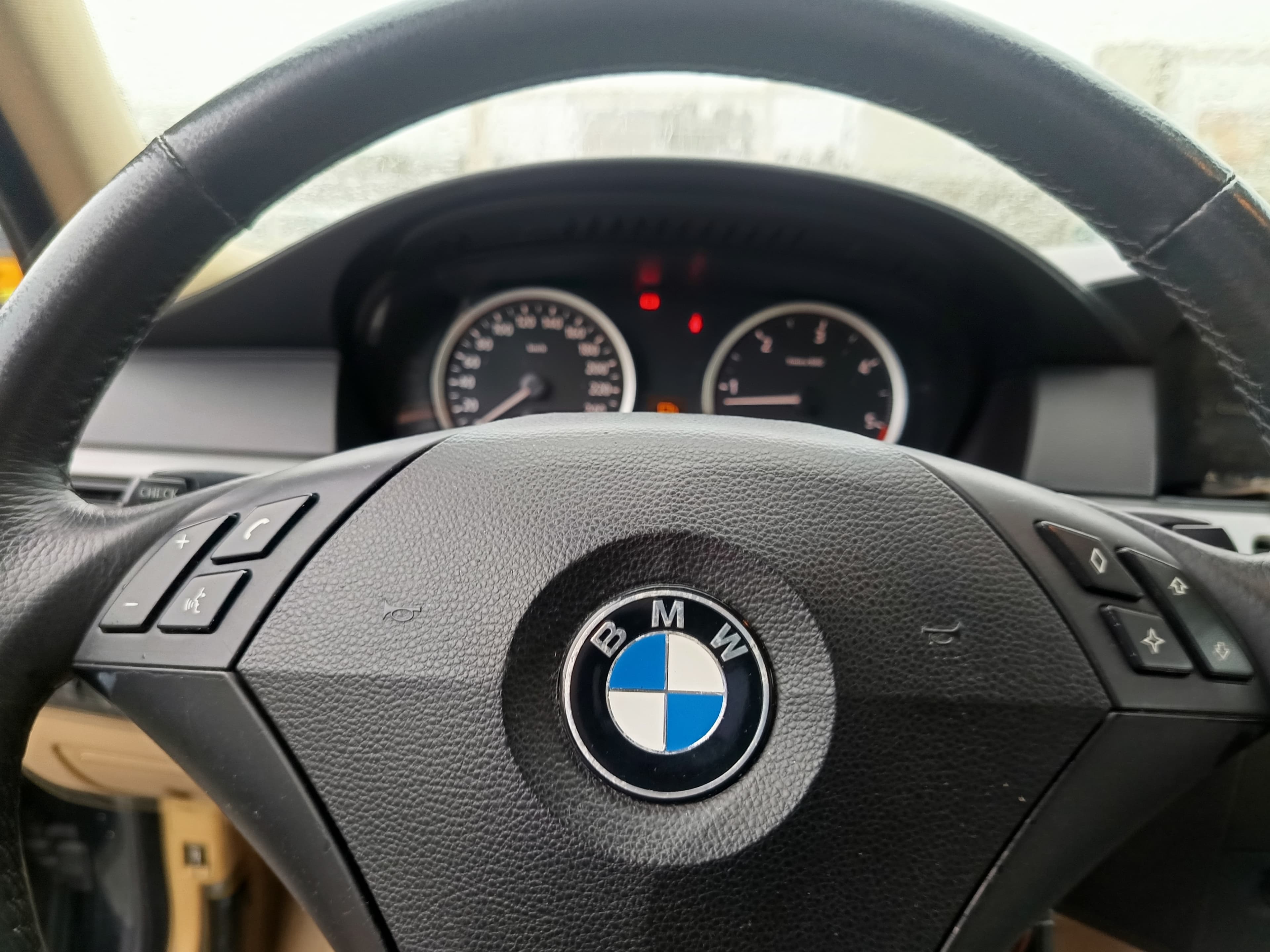 BMW 520D · Ano 2006 — image 39
