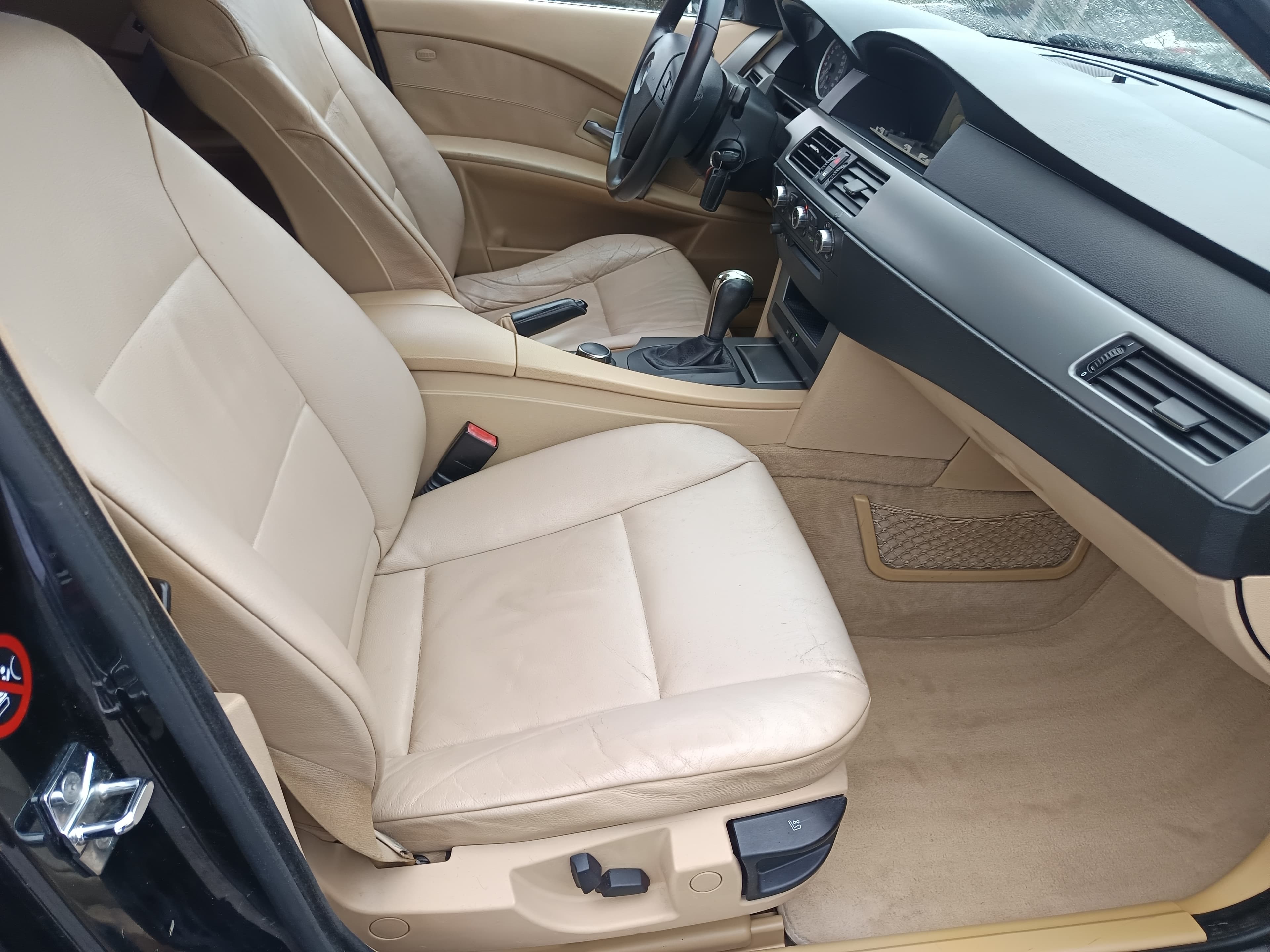 BMW 520D · Ano 2006 — image 25