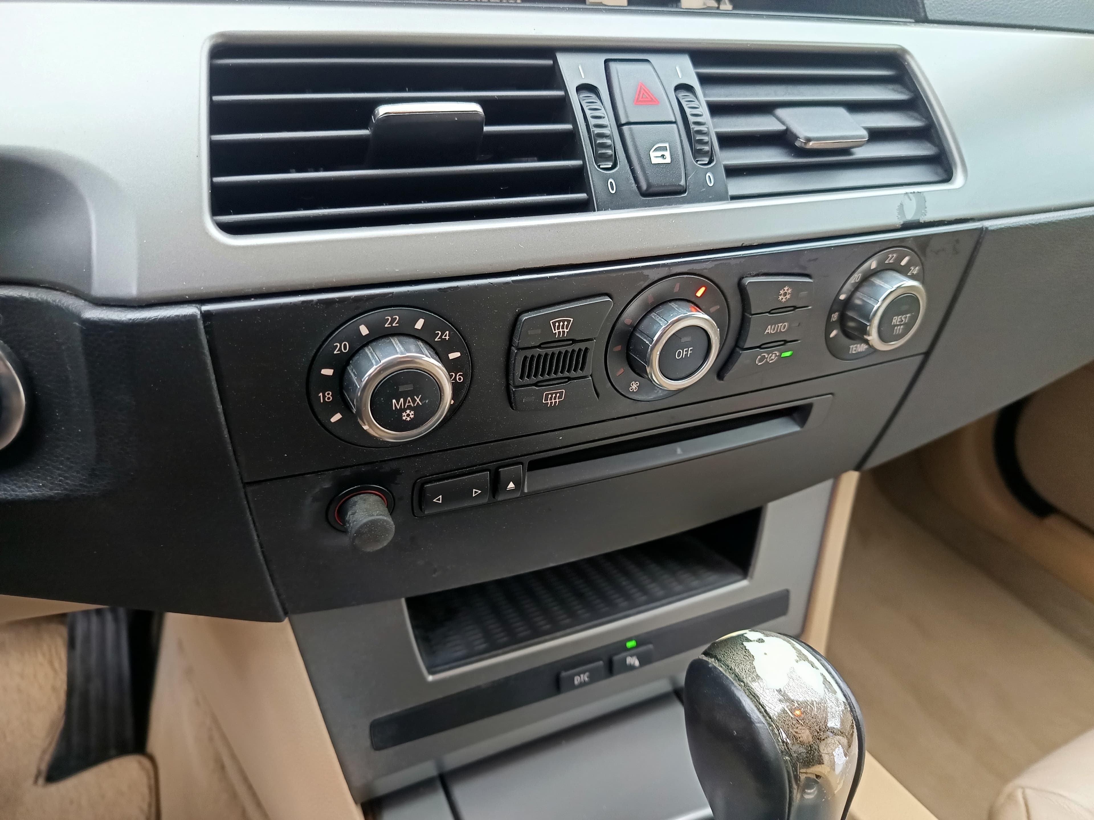 BMW 520D · Ano 2006 — image 37