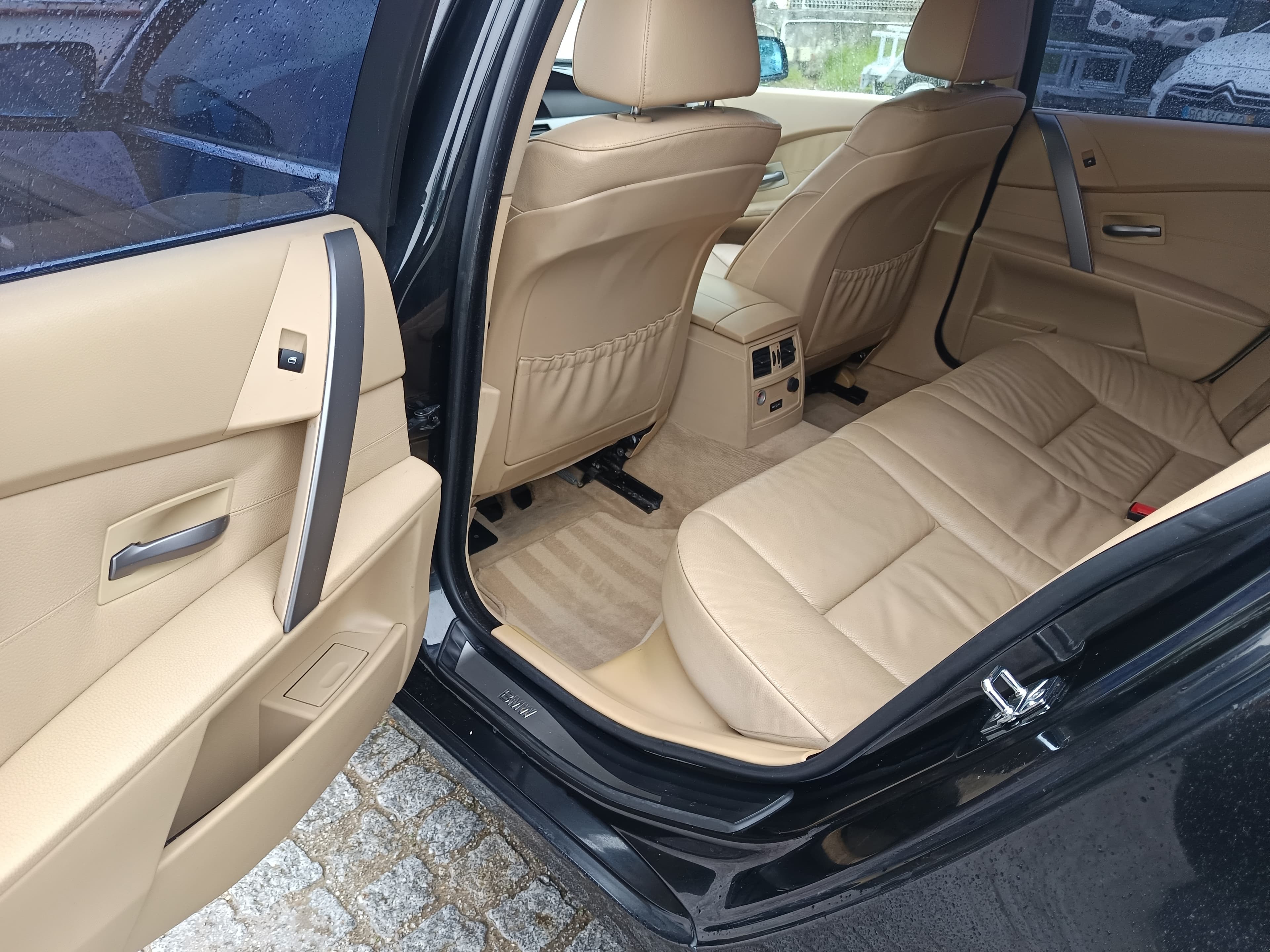 BMW 520D · Ano 2006 — image 27