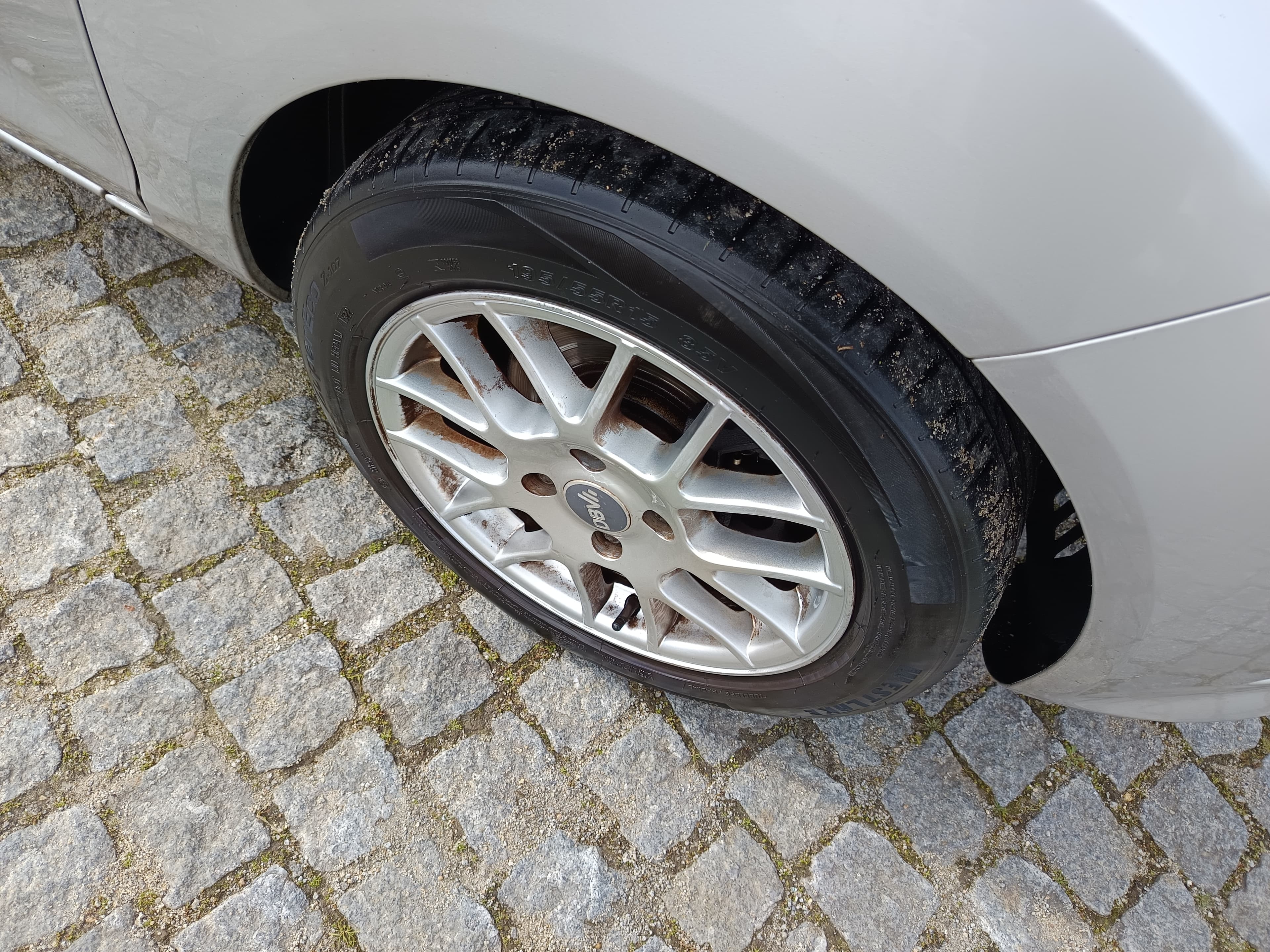 Ford Fiesta · Ano 2010 — imagem 7