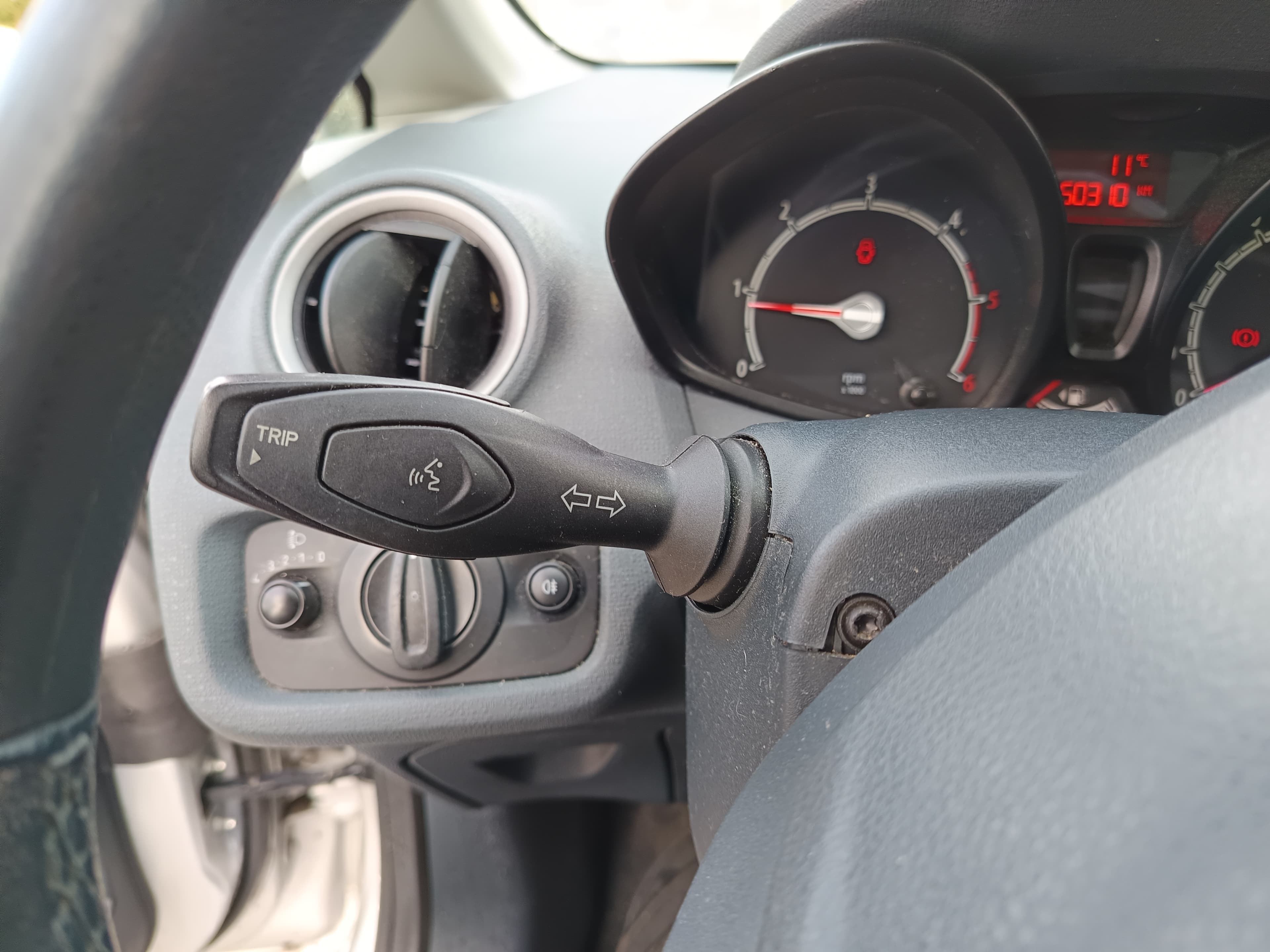 Ford Fiesta · Ano 2010 — imagem 41