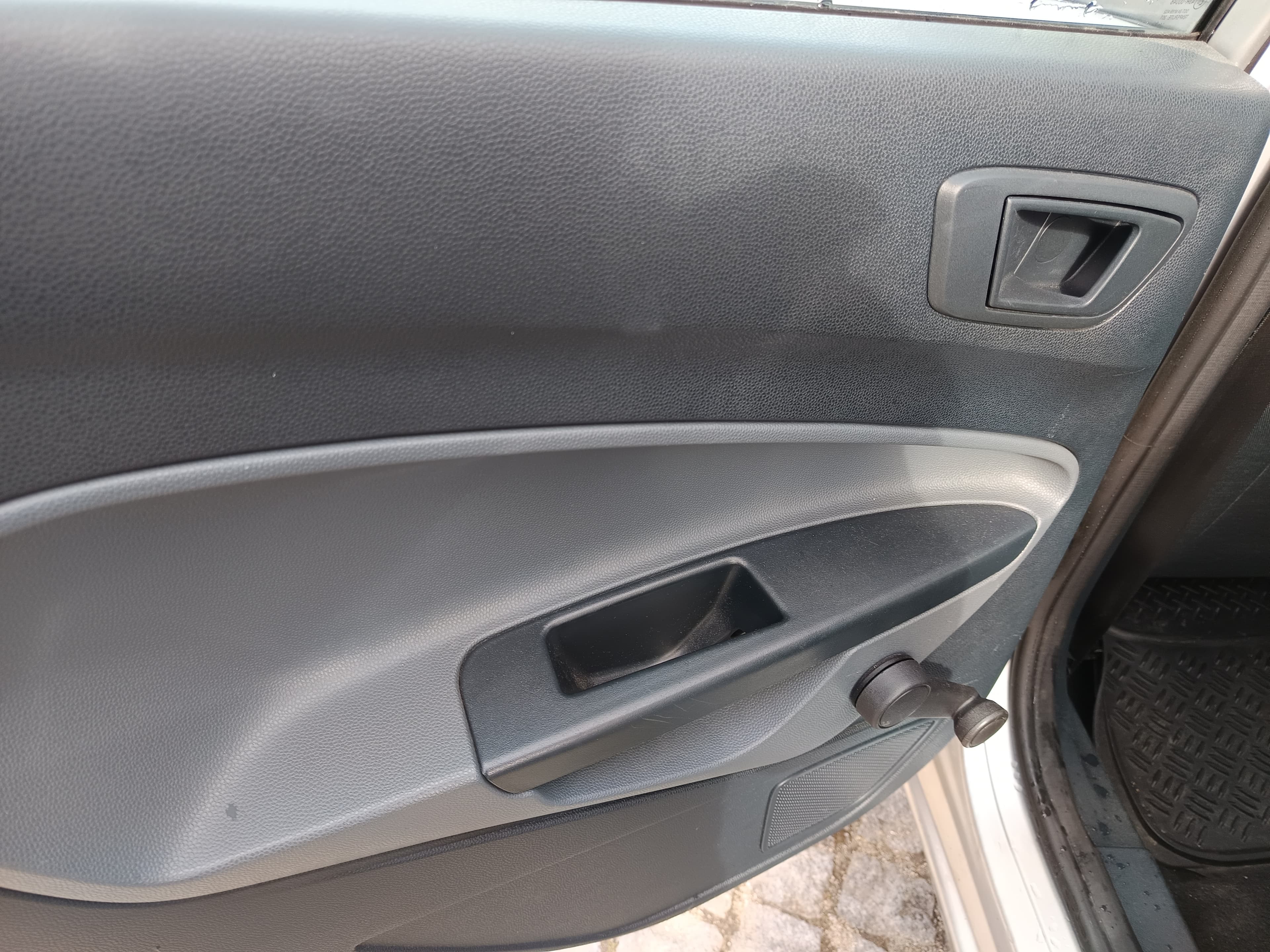 Ford Fiesta · Ano 2010 — imagem 27