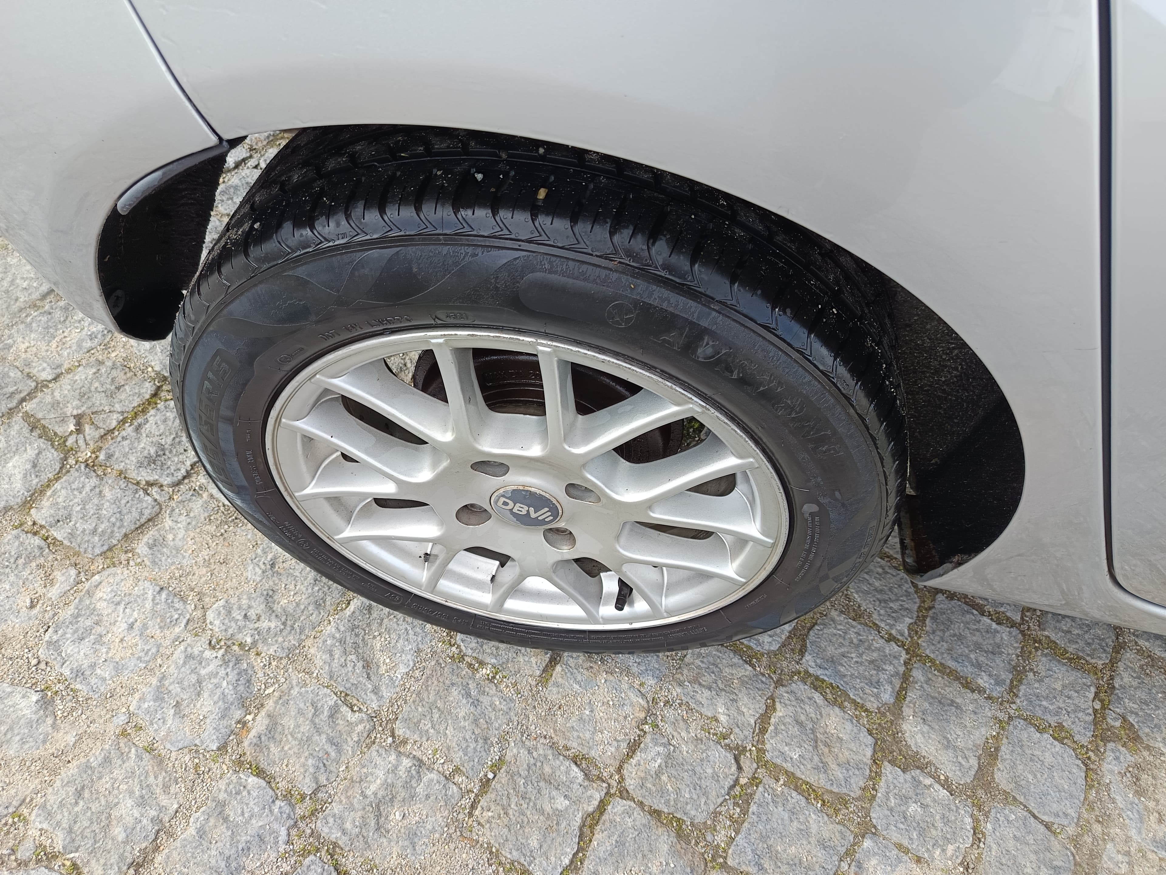 Ford Fiesta · Ano 2010 — imagem 8