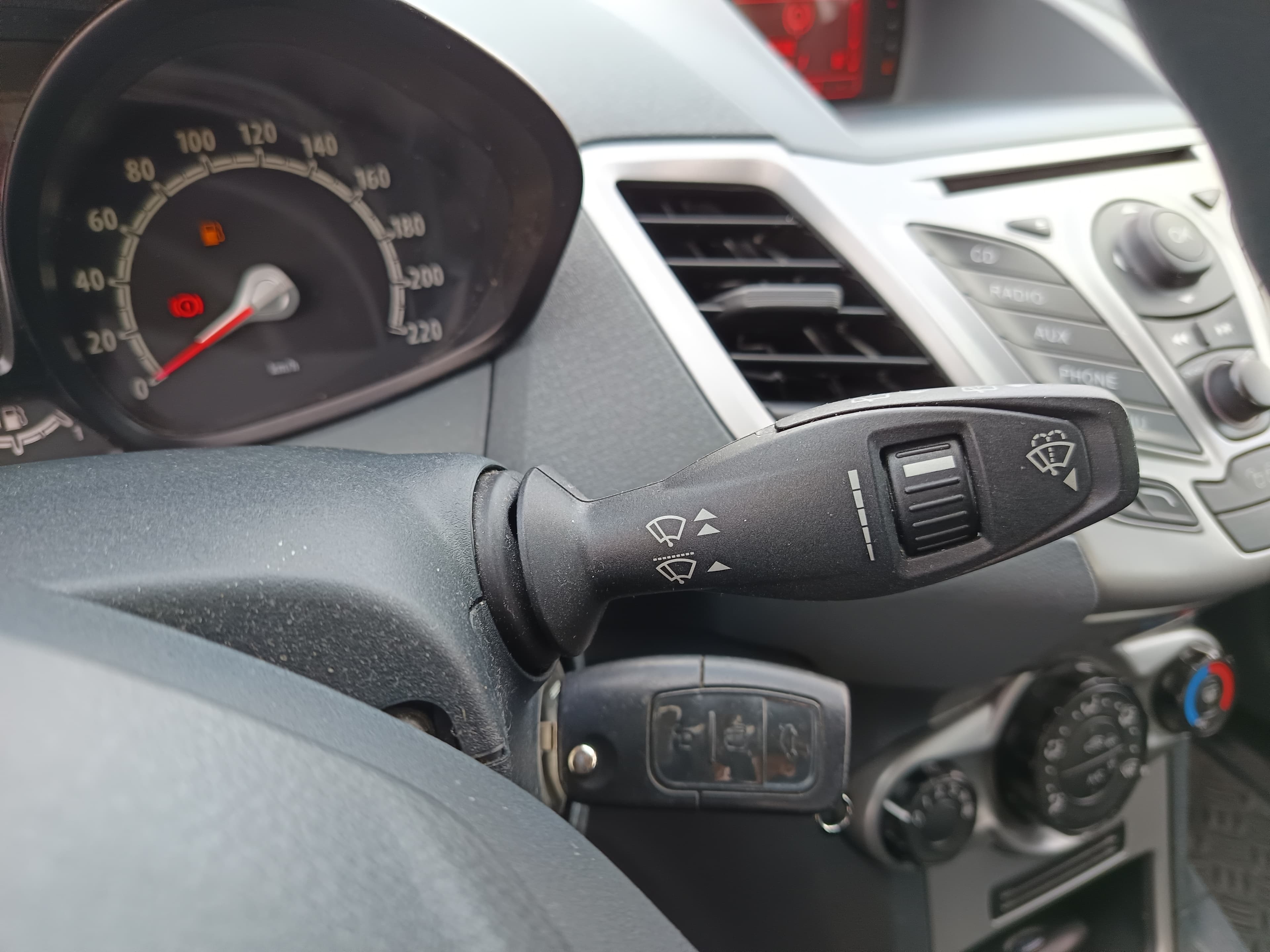Ford Fiesta · Ano 2010 — imagem 40