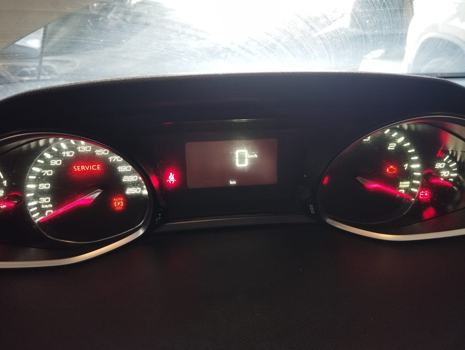 Peugeot 308 · Año 2015 — imagen 15