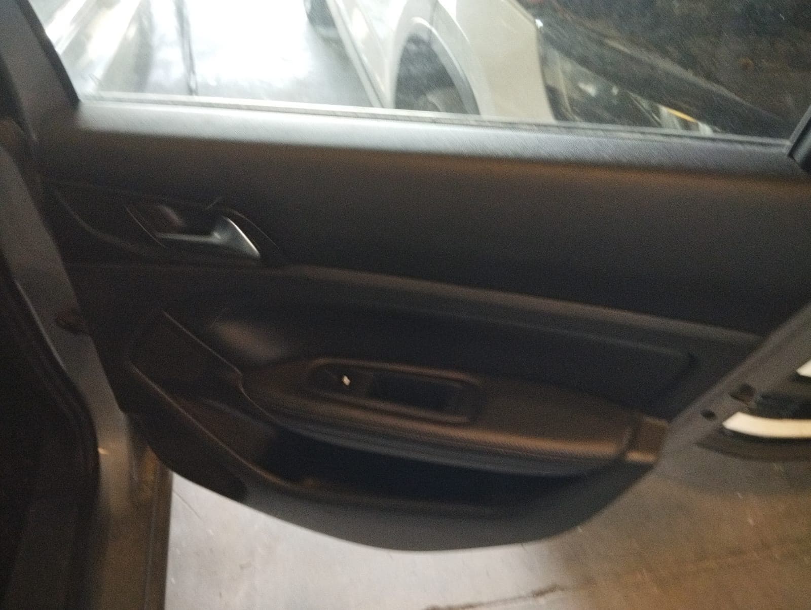 Peugeot 308 · Año 2015 — imagen 12