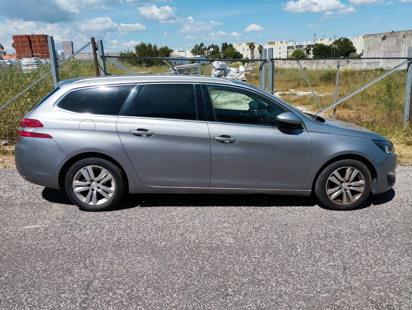 Peugeot 308 · Año 2015 — imagen 7