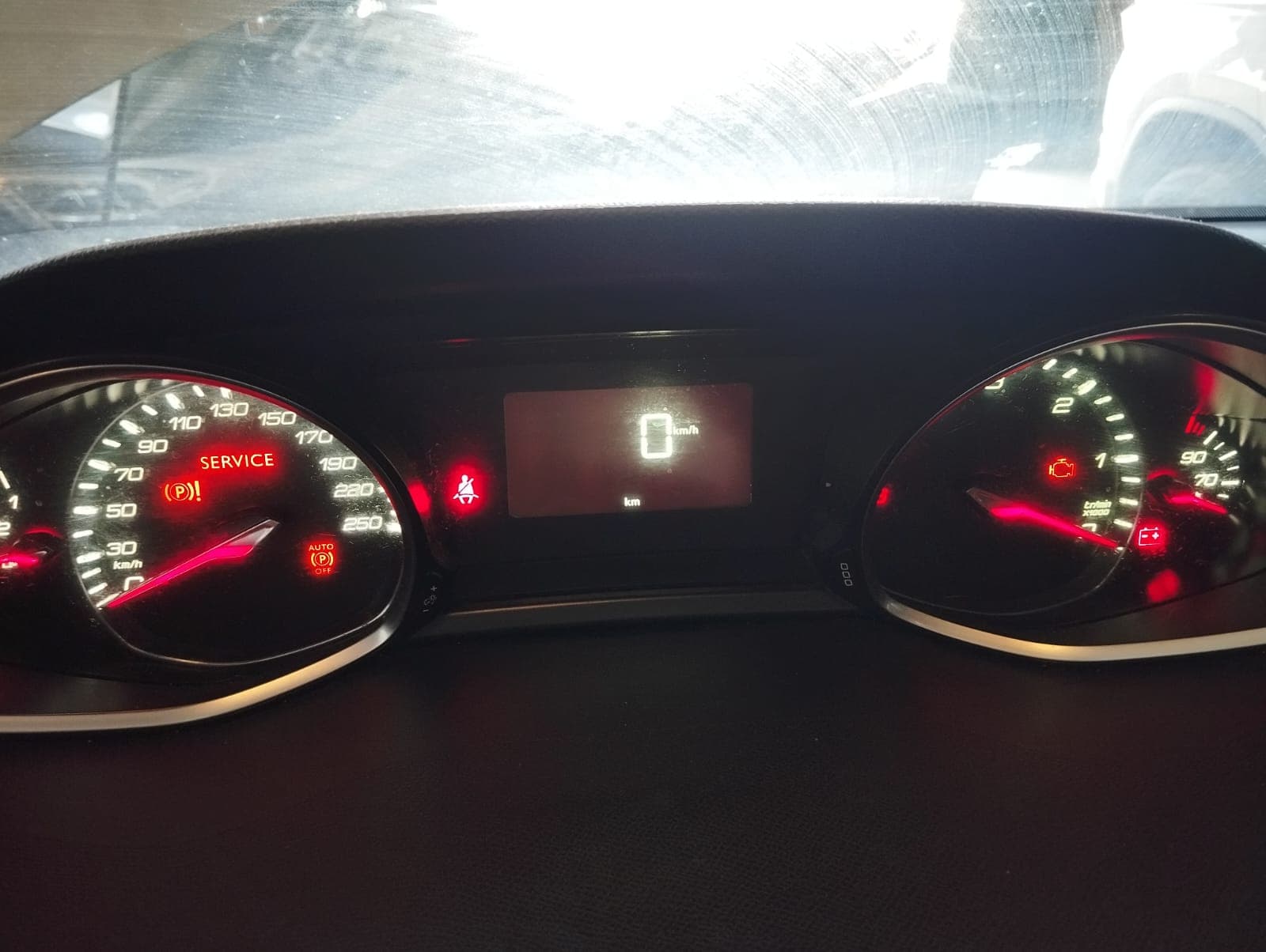Peugeot 308 · Año 2015 — imagen 16