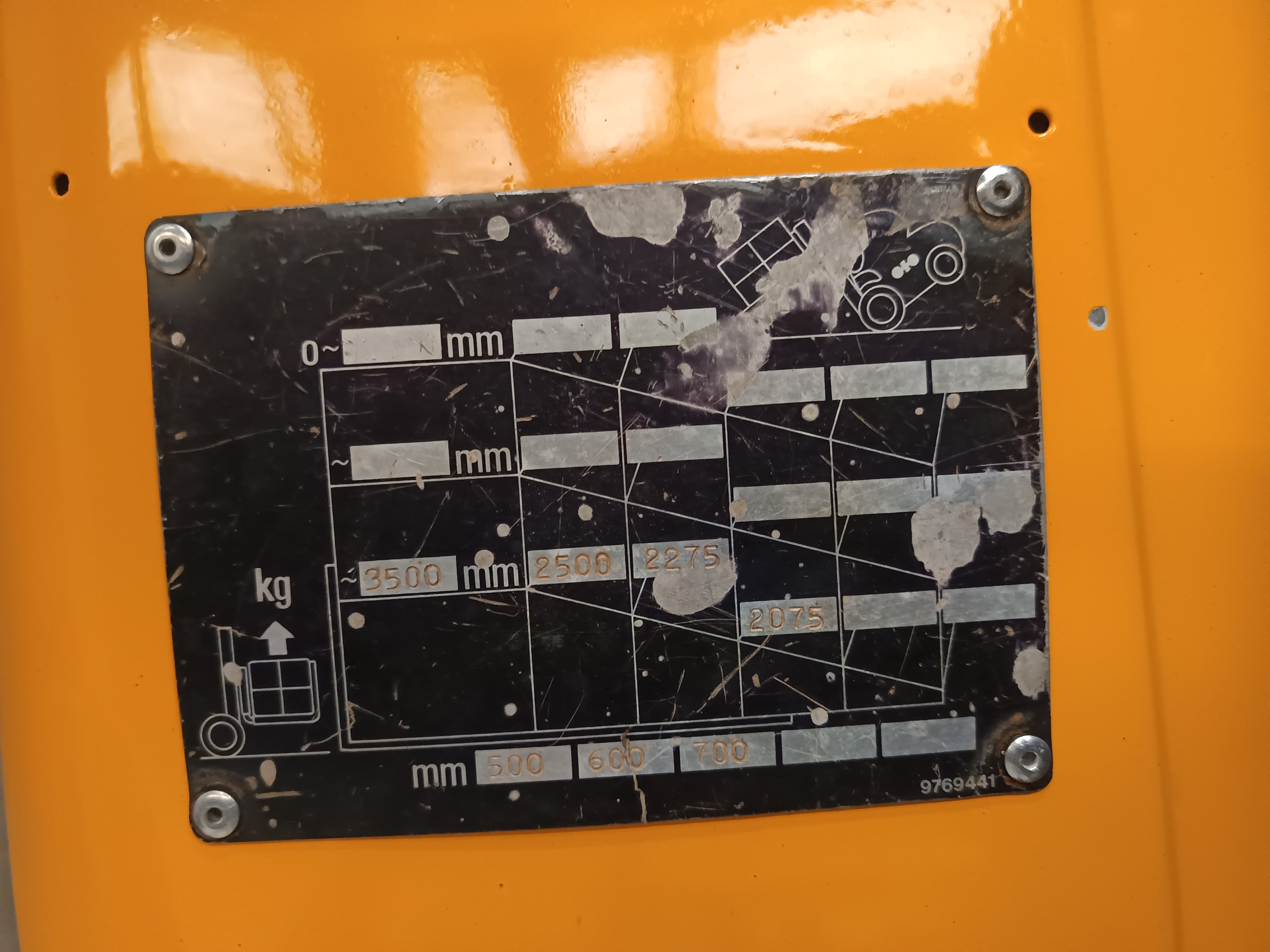Empilhador Komatsu FD25T-1E1 — image 9