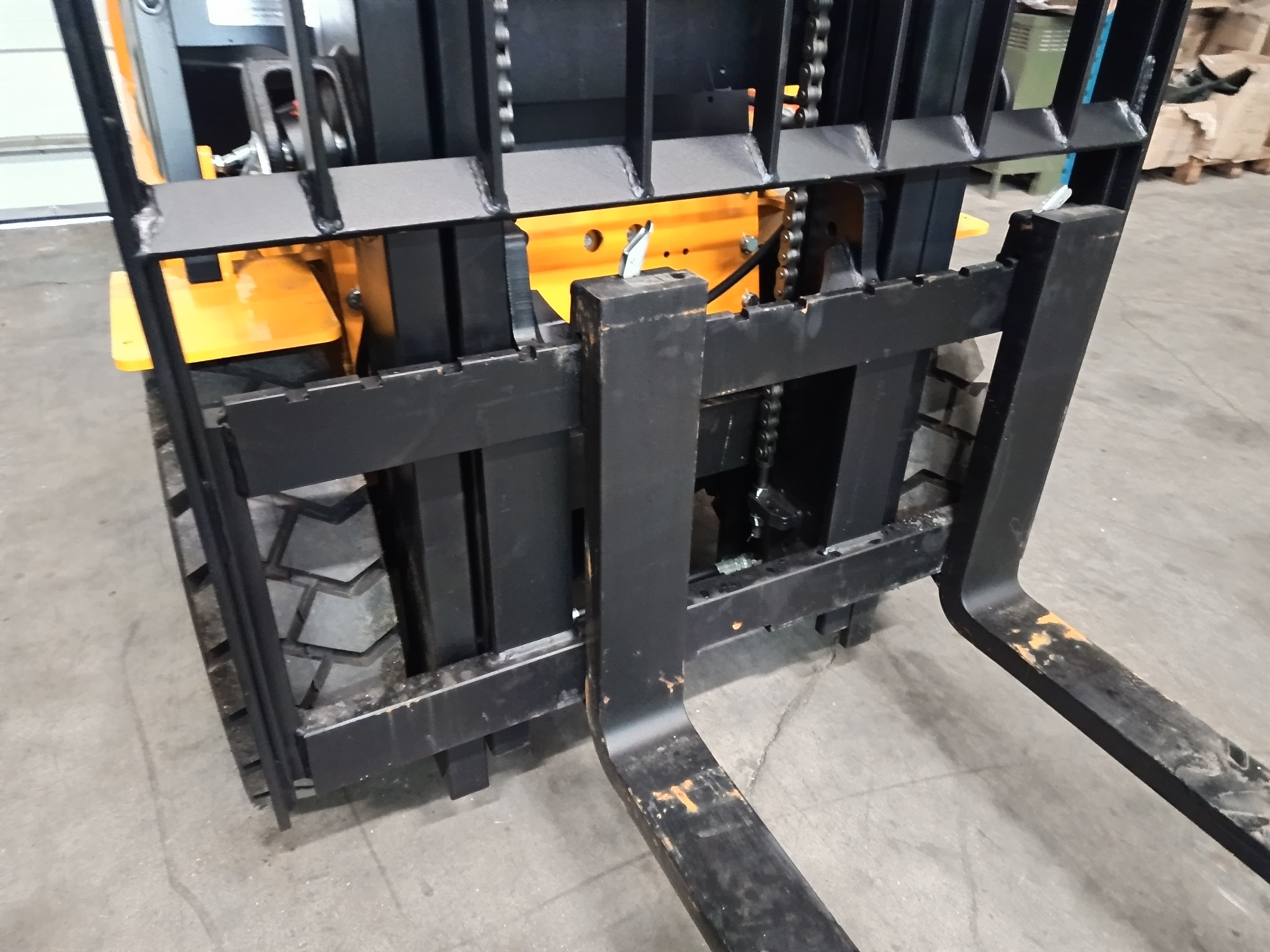 Empilhador JBG FD-32S · Ano 2025 — imagem 7