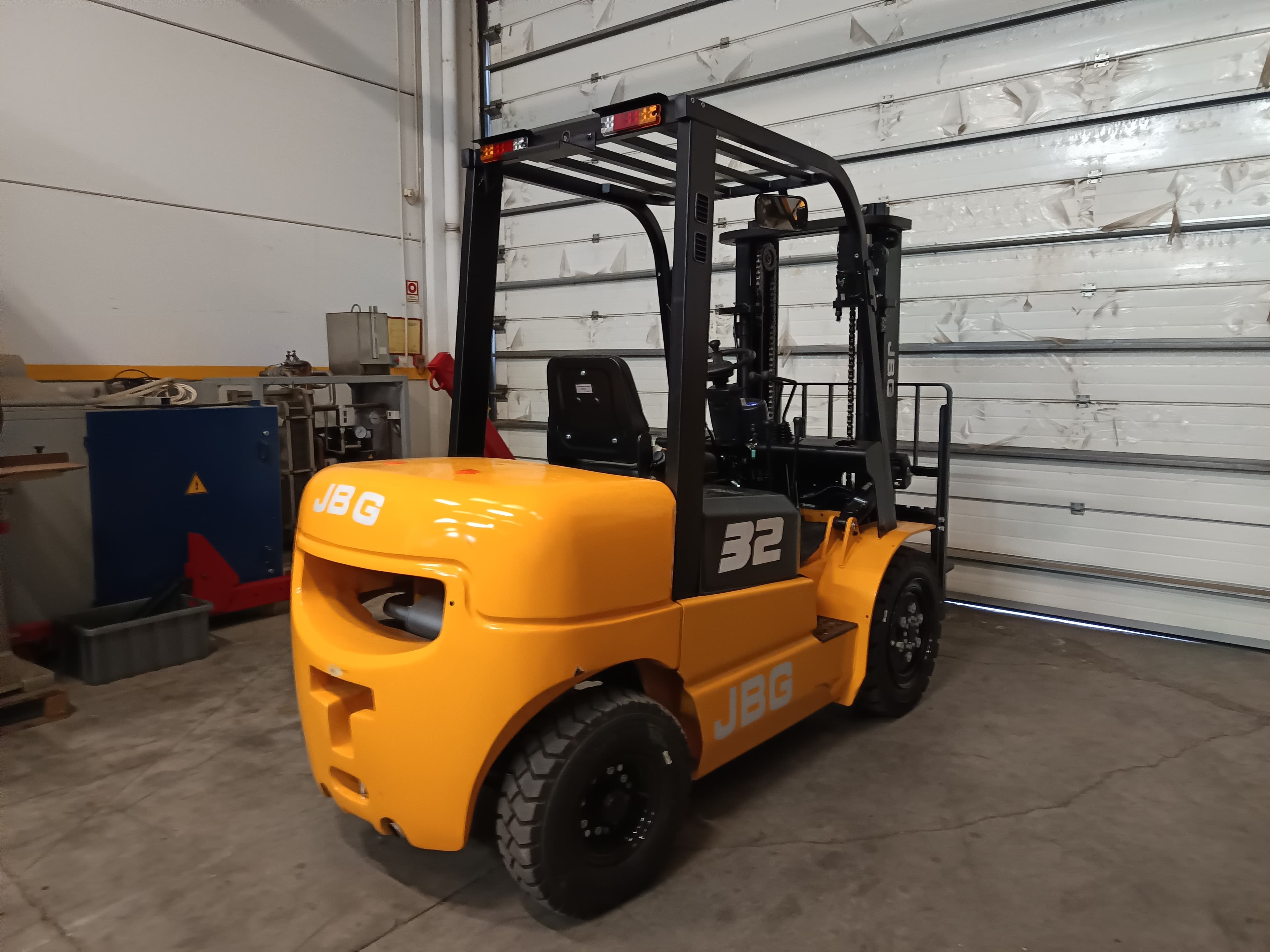 Empilhador JBG FD-32S · Ano 2025 — imagem 3