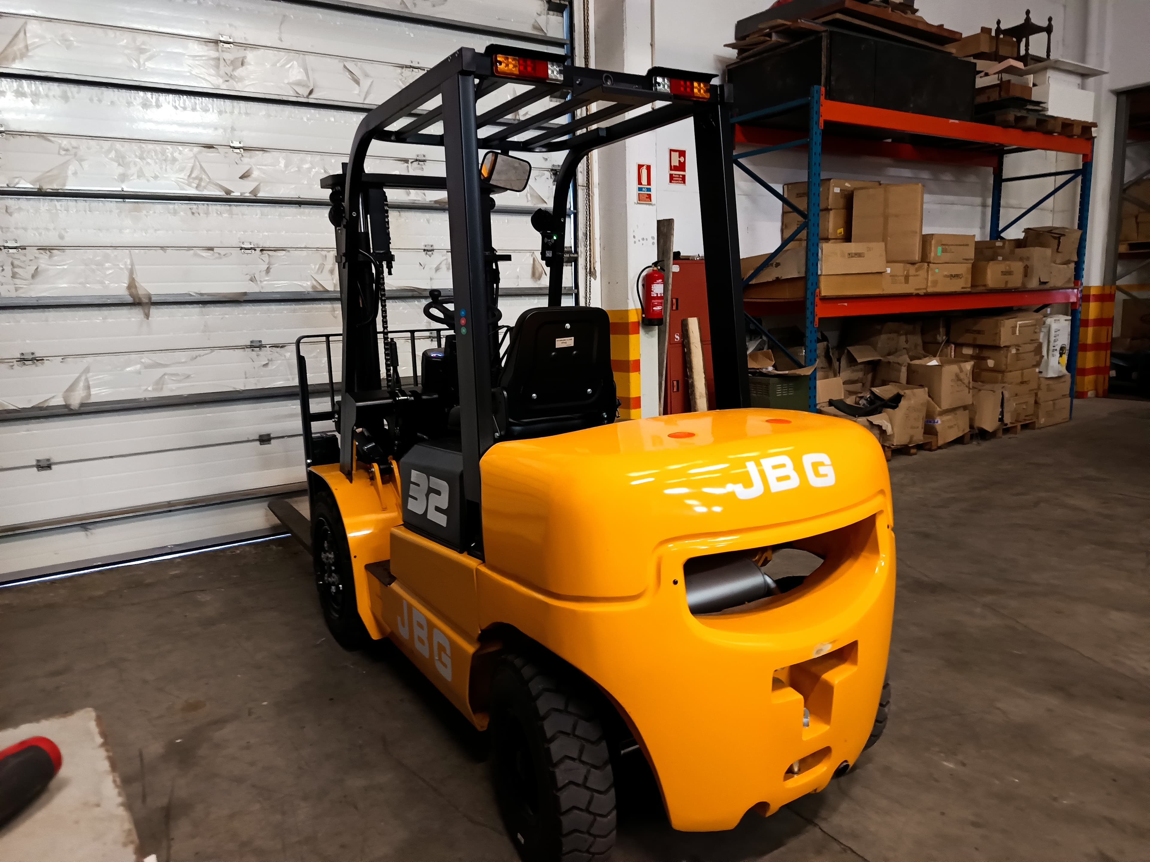 Empilhador JBG FD-32S · Ano 2025 — imagem 5