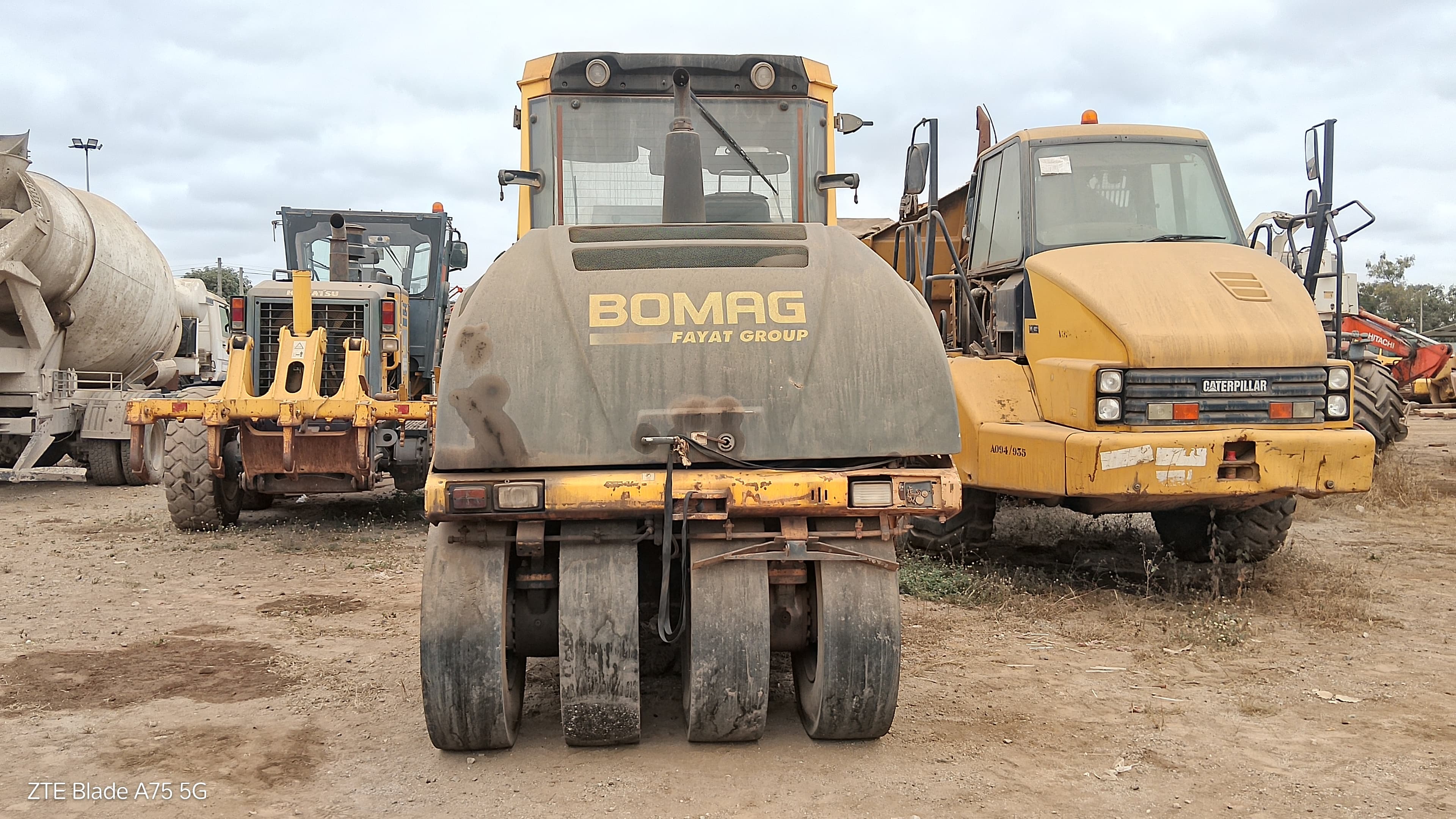 Cilindro de Pneus 24 T BOMAG BW 24 RH — imagem 5
