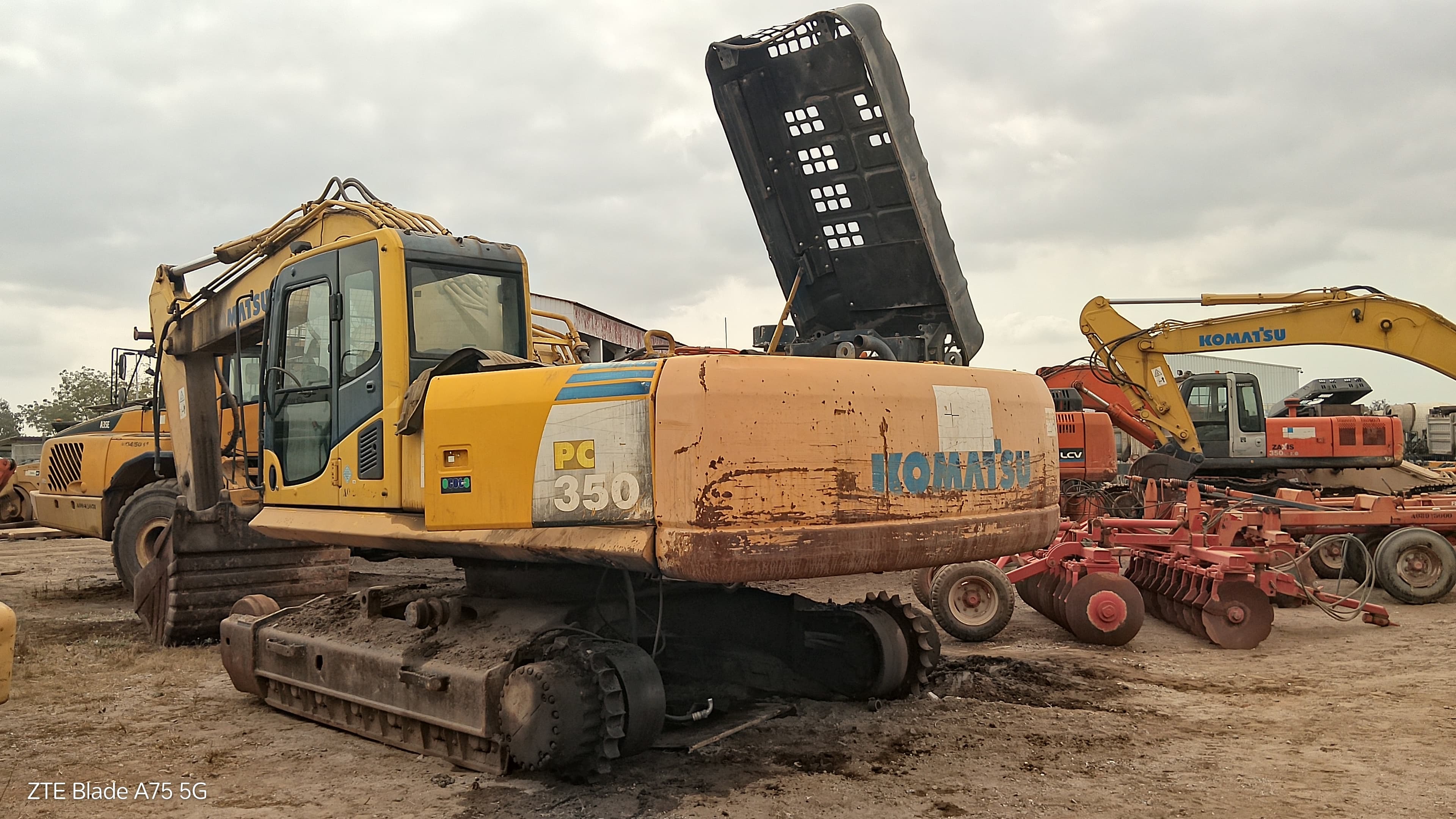 Escavadora de Rastos 35 T KOMATSU PC350-8 — imagem 3