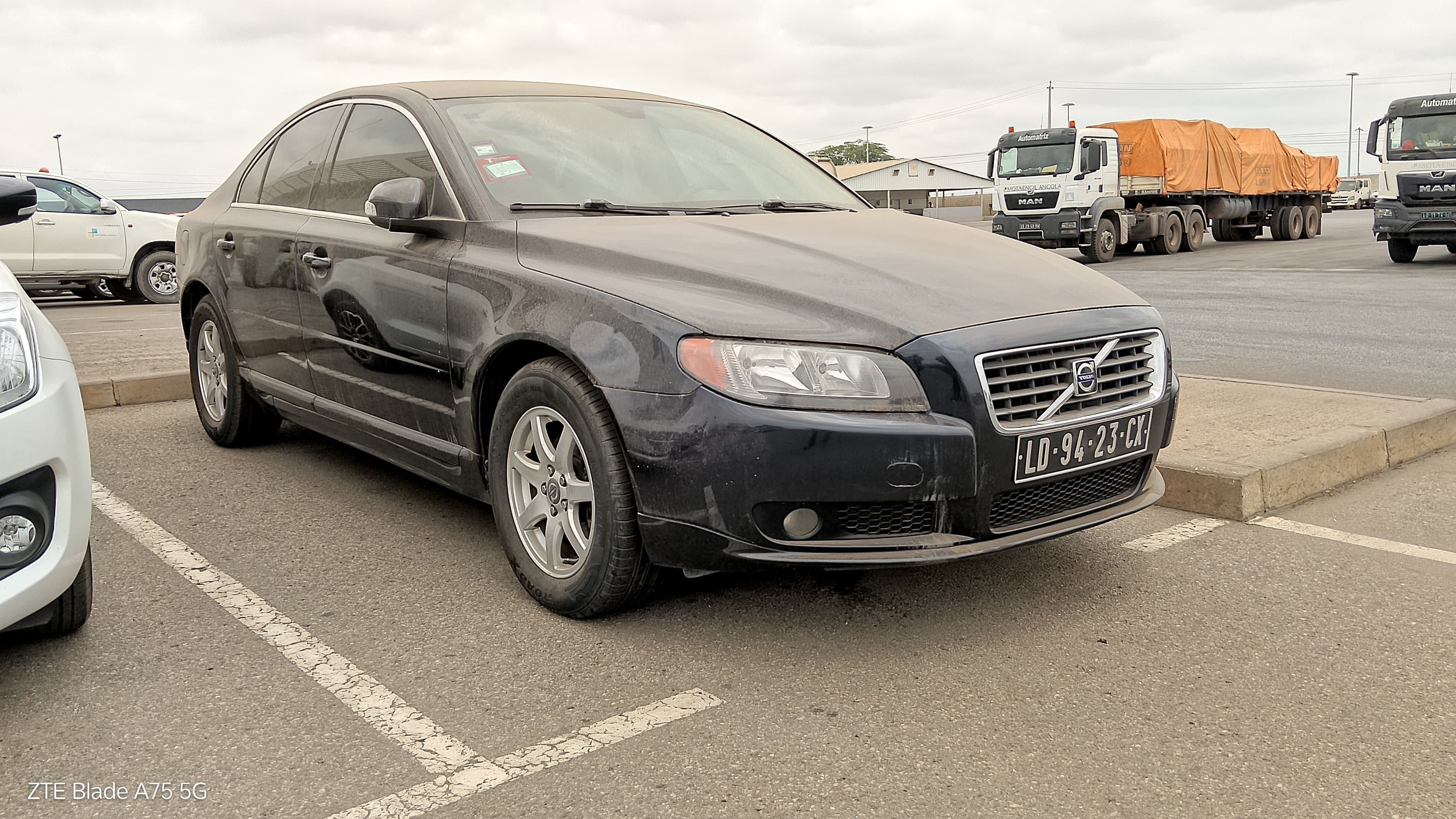 VOLVO S80 D5 185 CV — imagem 2