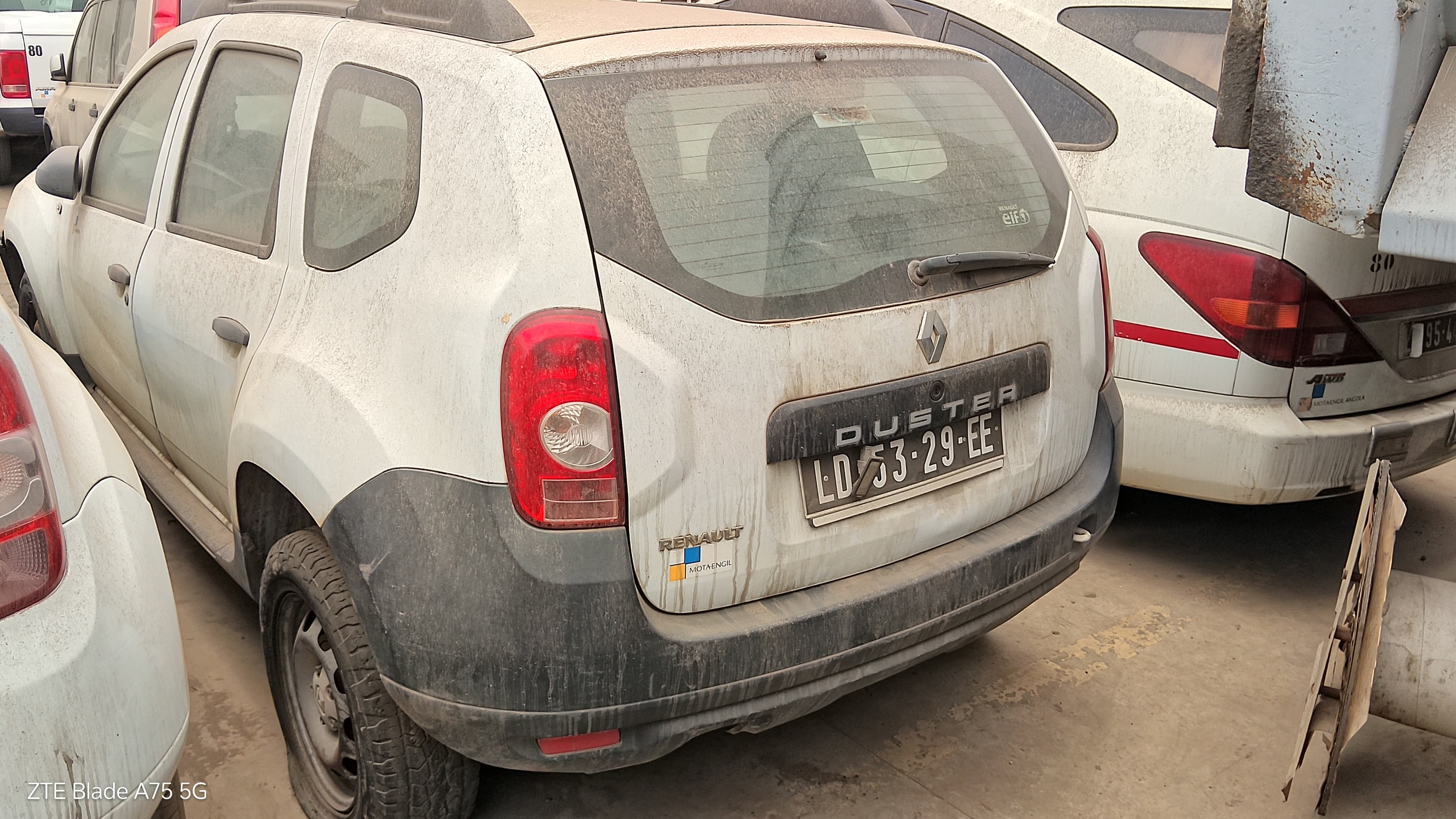 3 RENAULT DUSTER — imagem 3