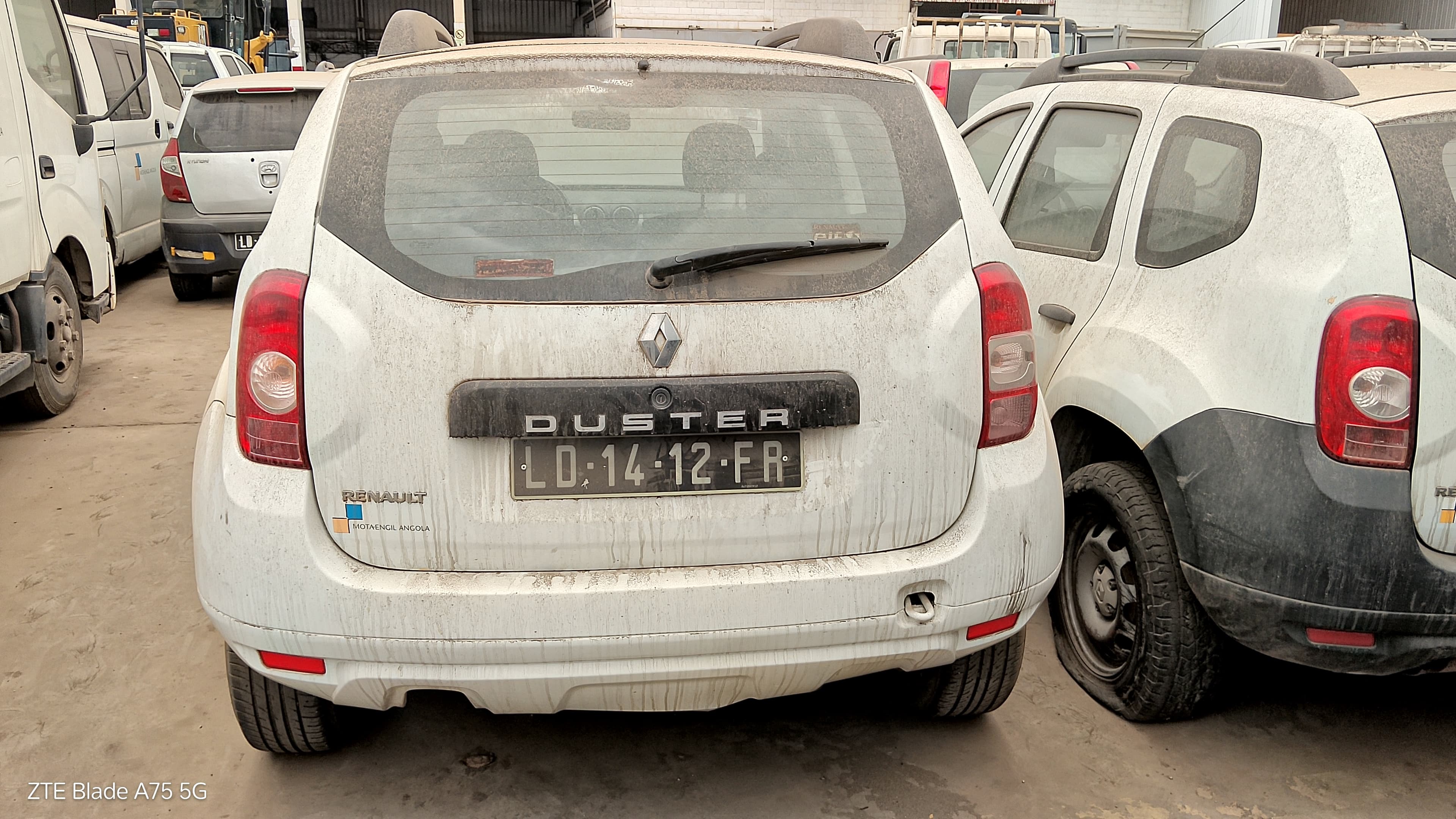 3 RENAULT DUSTER — imagem 7