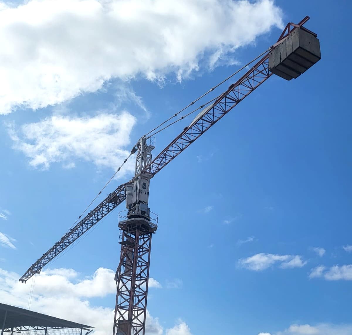 Grua Torre - Lança de 40 a 50 m, 1,5 a 2 POTAIN 646 G — imagem 1