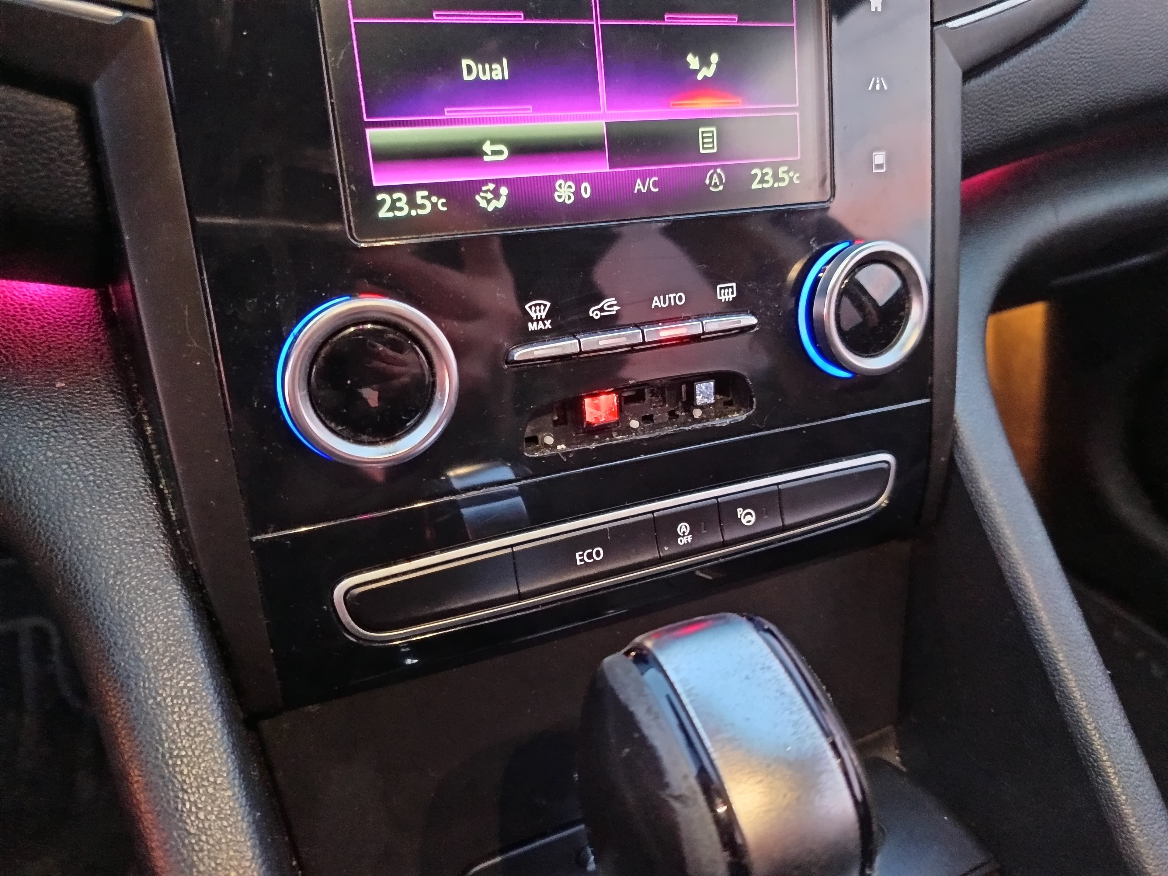 Renault Talisman · Ano 2016   Més Dezembro — image 45