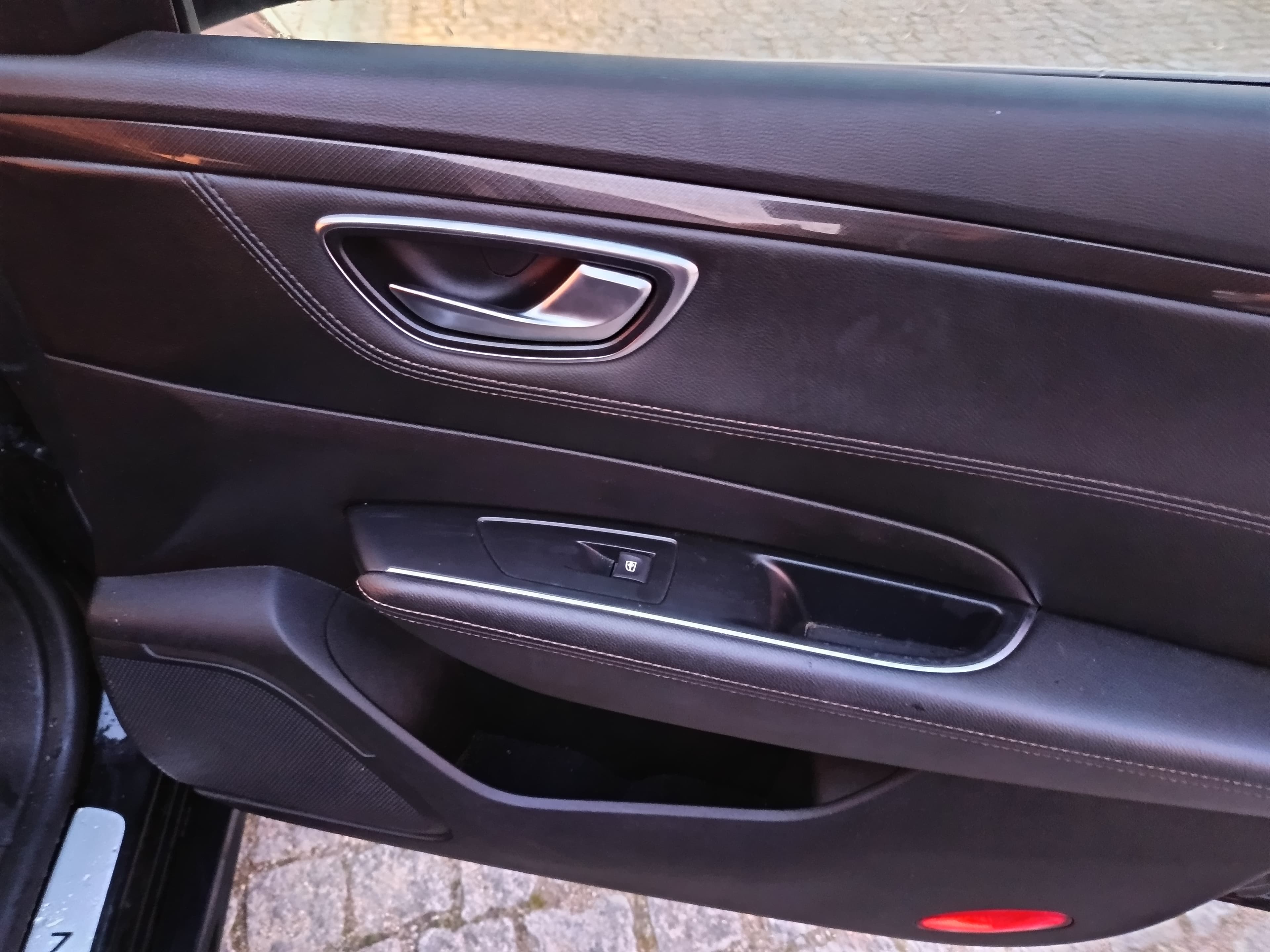 Renault Talisman · Ano 2016   Més Dezembro — image 31