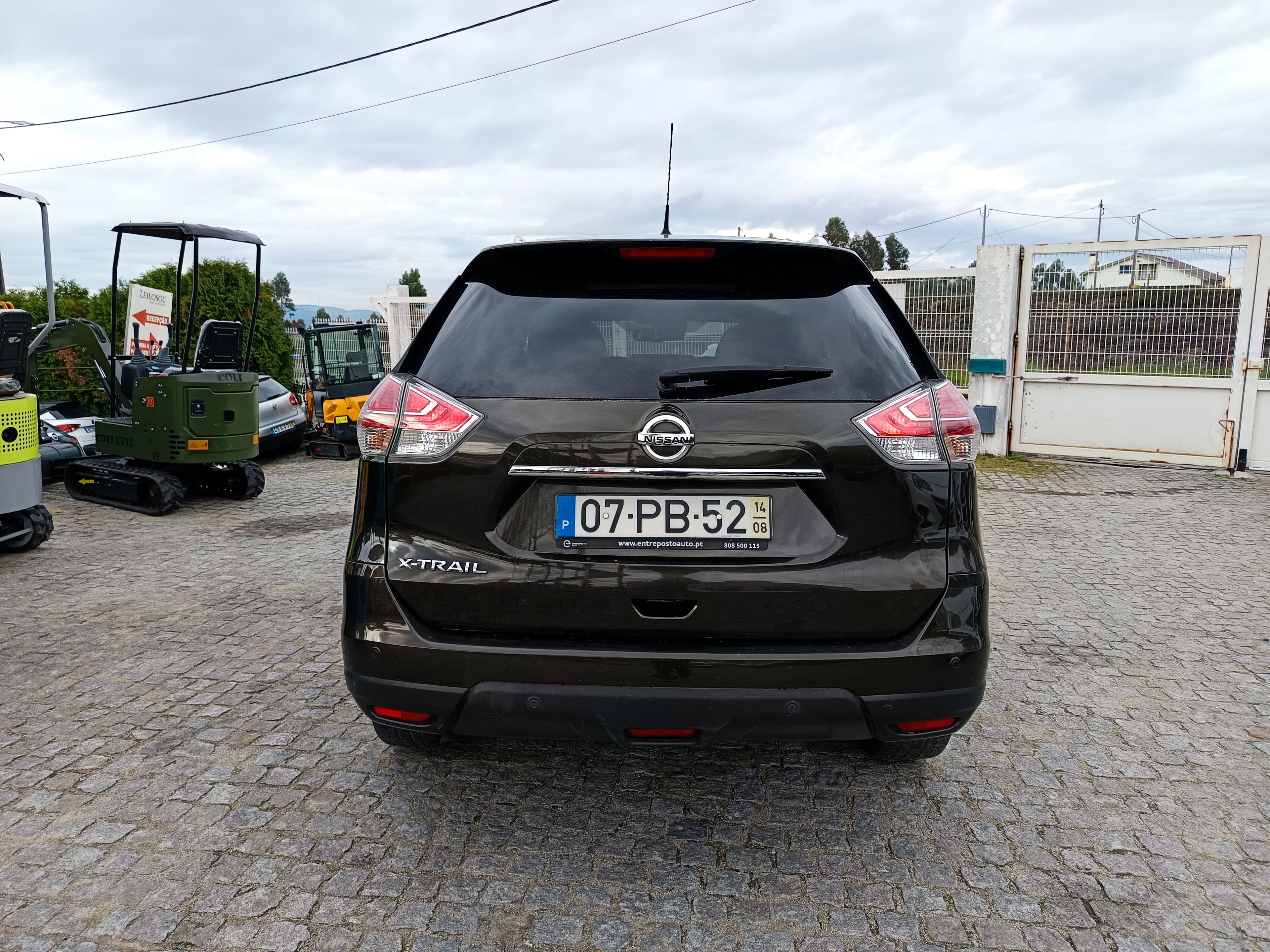 Nissan X-Trail · Ano 2014 — image 6
