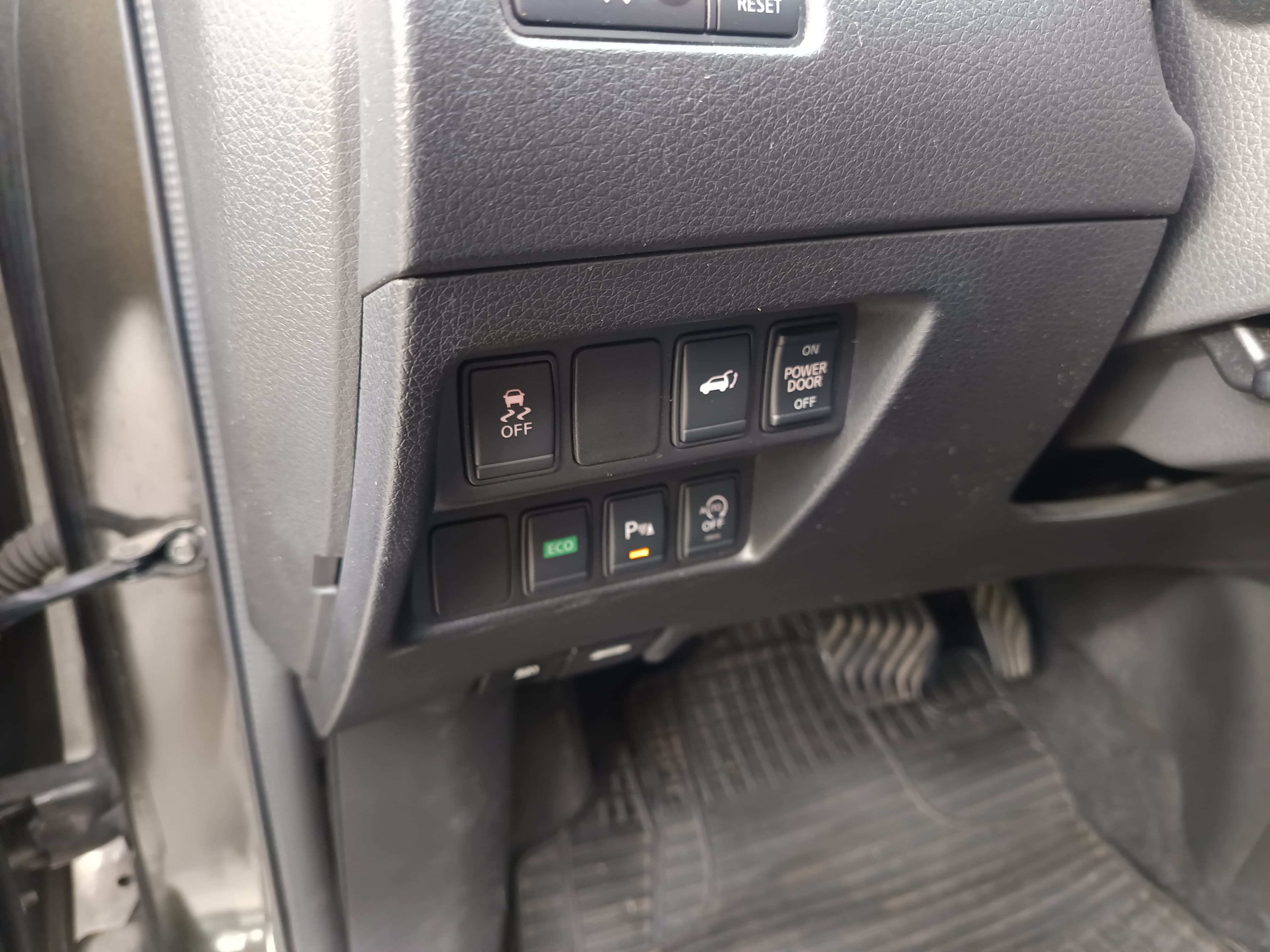 Nissan X-Trail · Ano 2014 — image 45