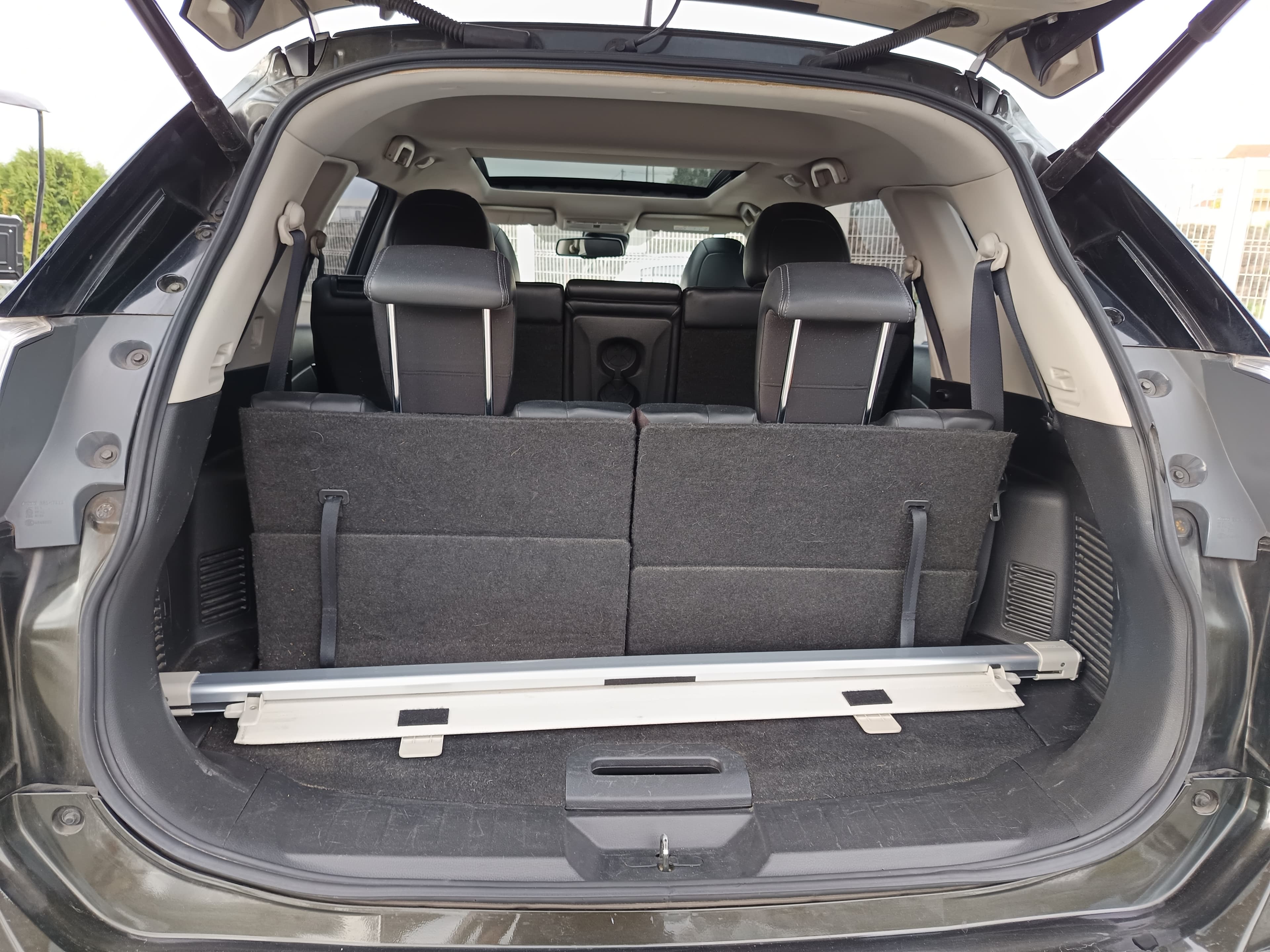 Nissan X-Trail · Ano 2014 — image 22
