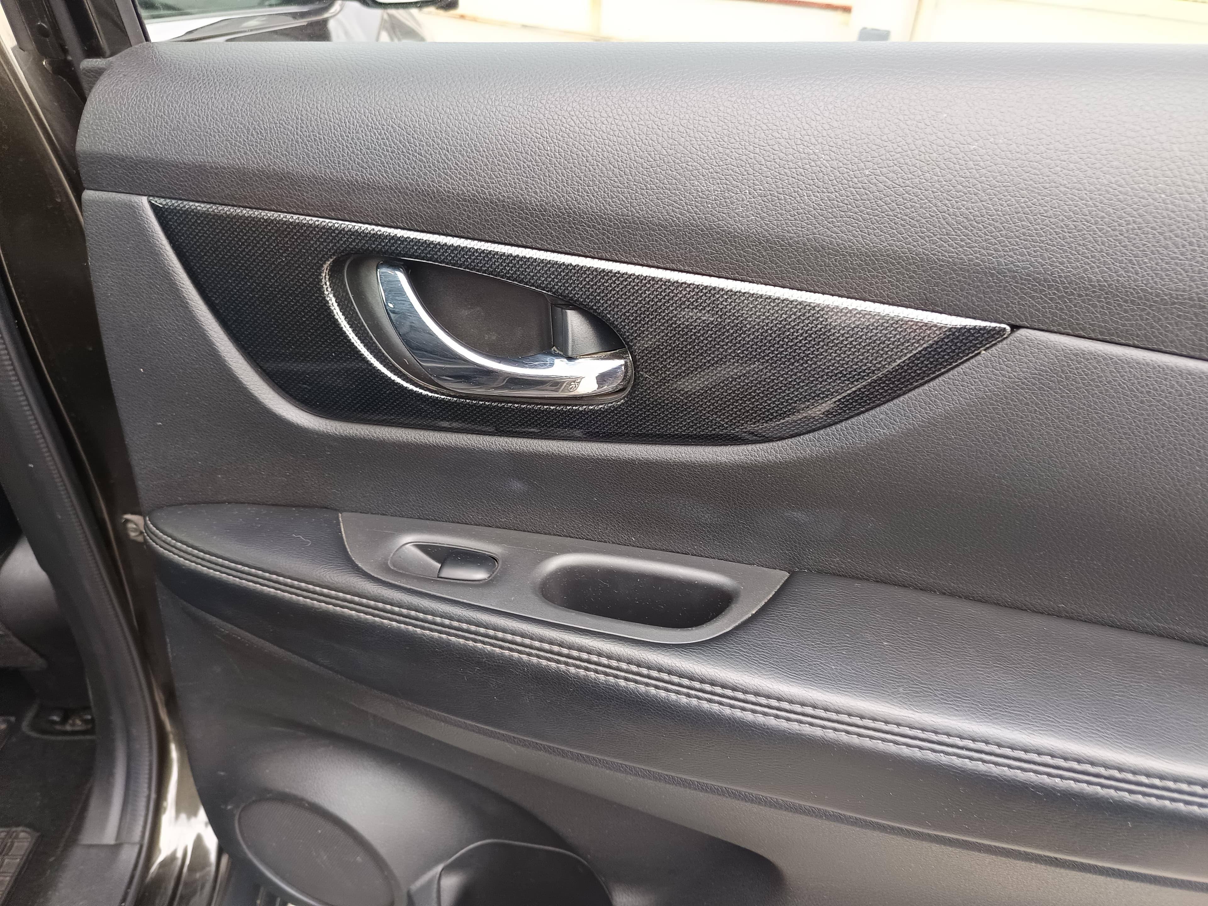 Nissan X-Trail · Ano 2014 — image 25