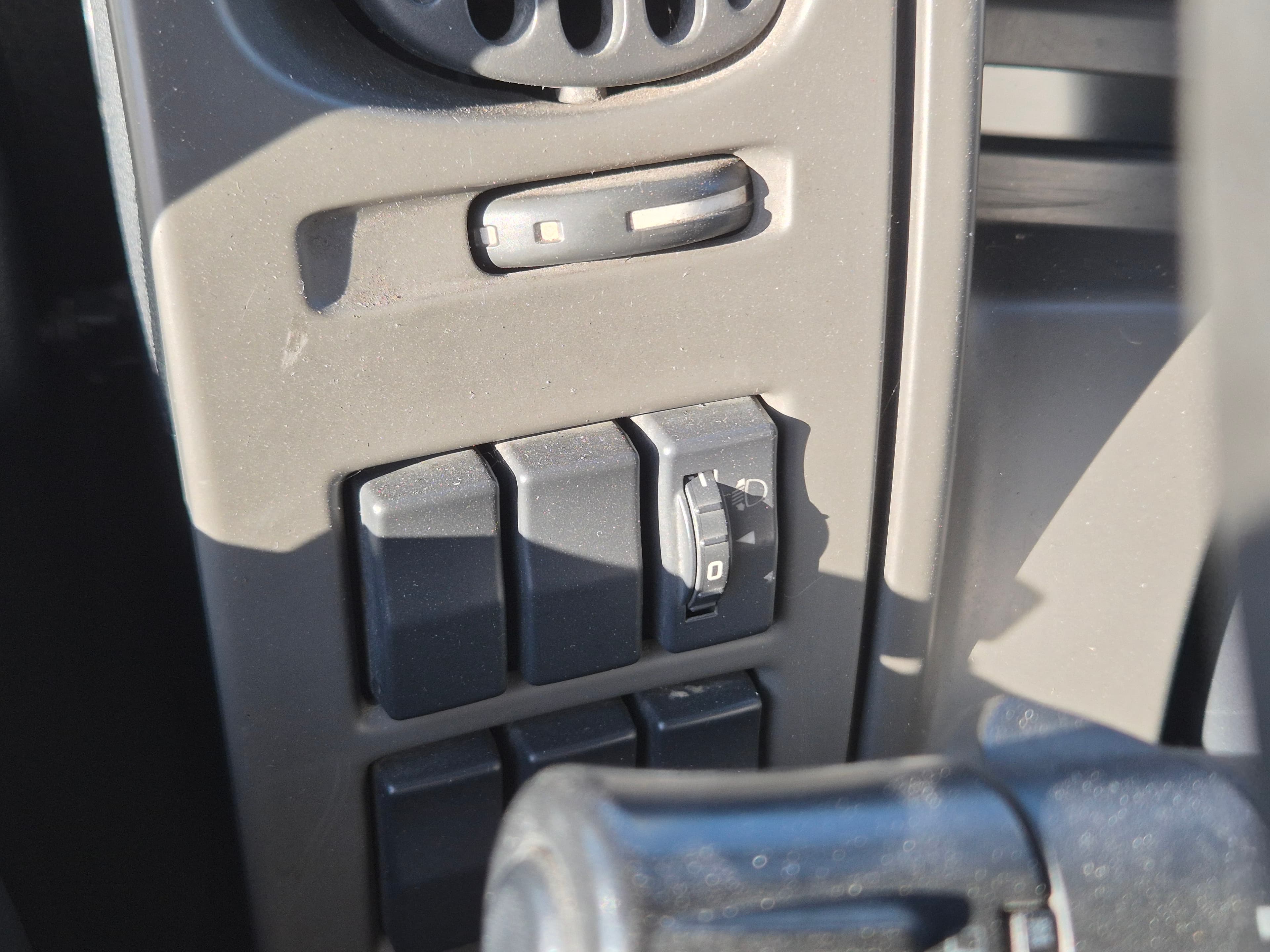Renault Midlum · Ano 2009 — image 39