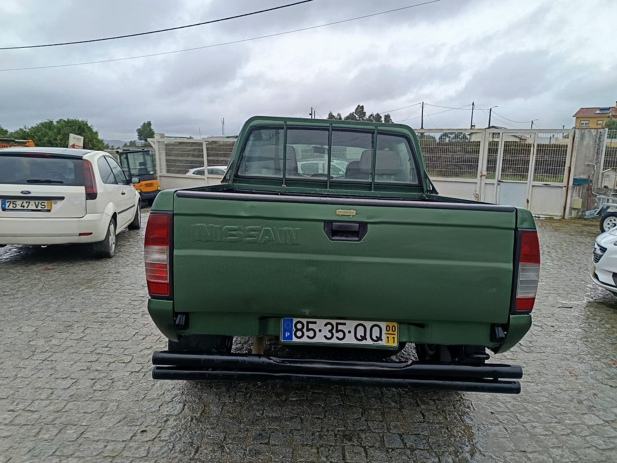 Nissan Pick UP 2.5 TD 4WD · Ano 2000 — imagem 6
