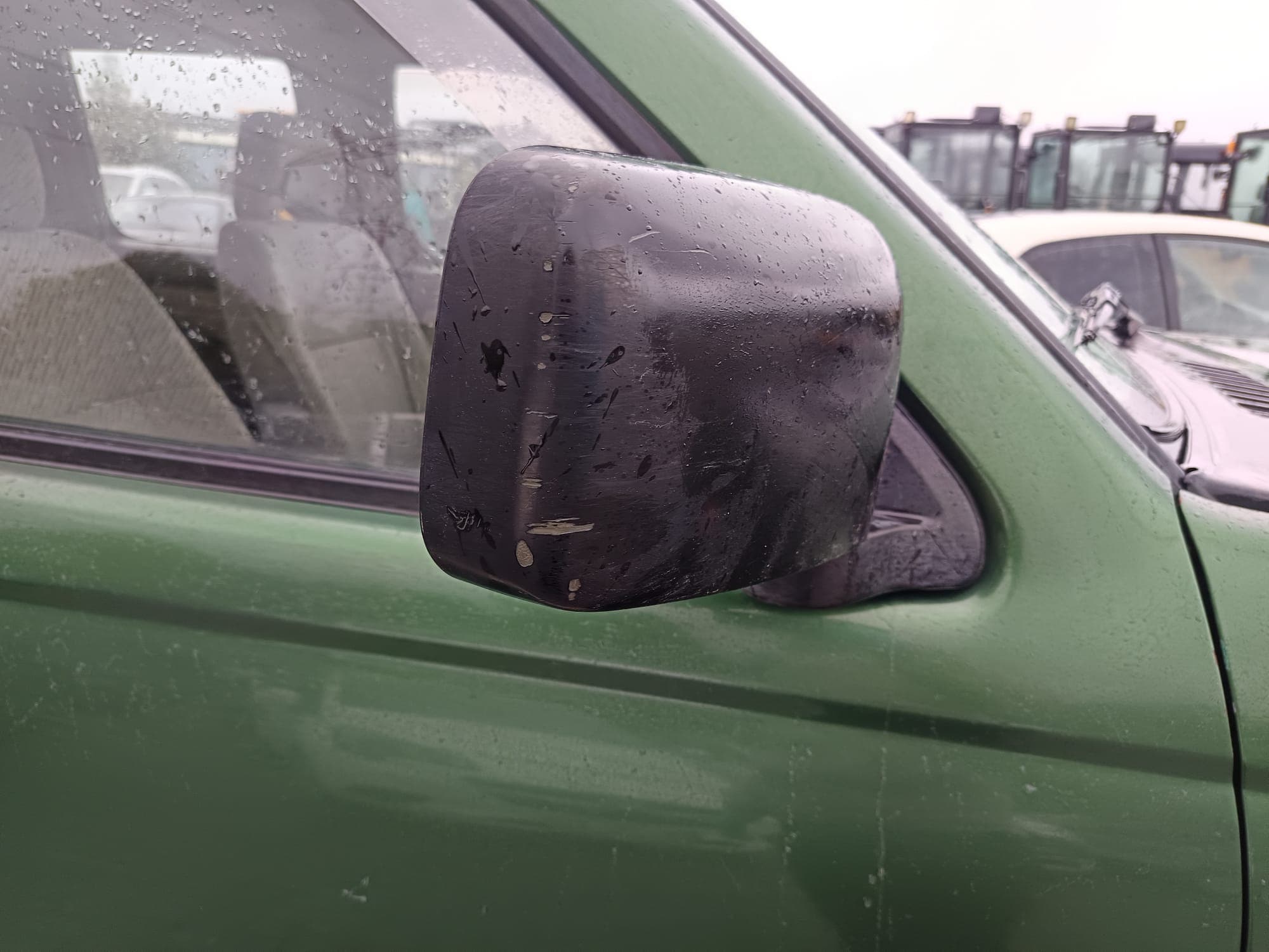 Nissan Pick UP 2.5 TD 4WD · Ano 2000 — imagem 8