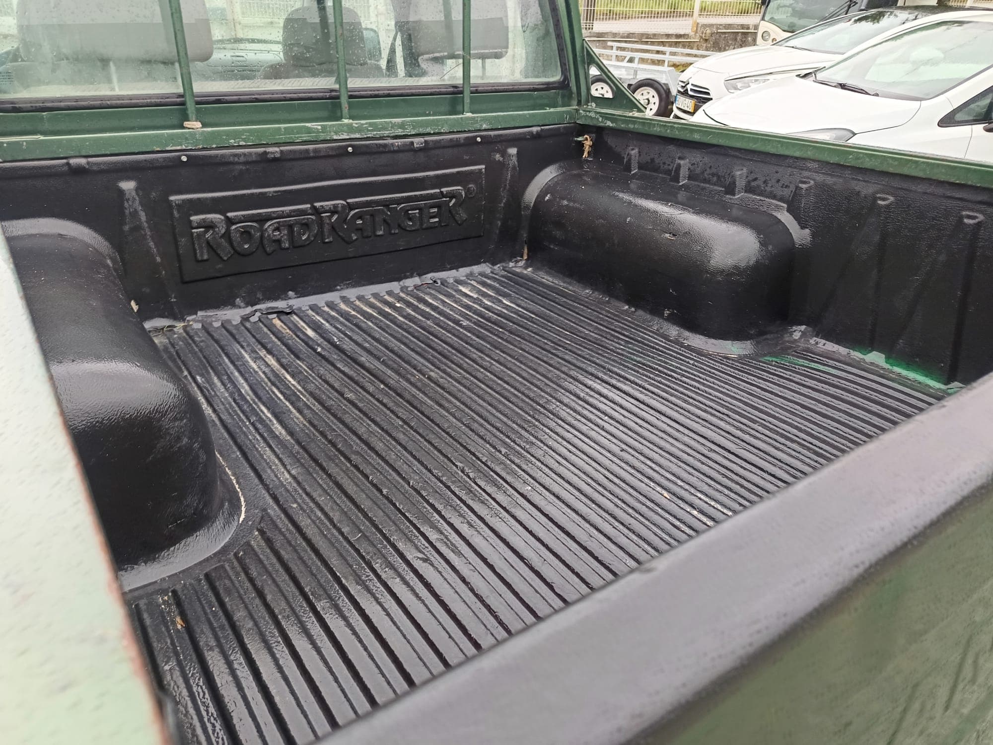 Nissan Pick UP 2.5 TD 4WD · Ano 2000 — imagem 7