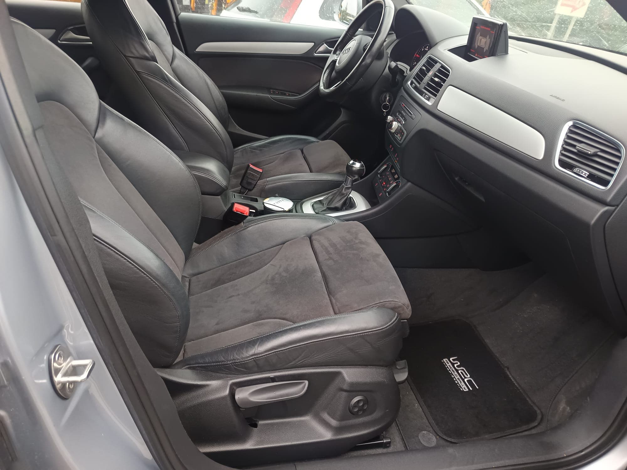 Audi Q3 2.0 TDI Sport · Ano 2017 — imagem 23