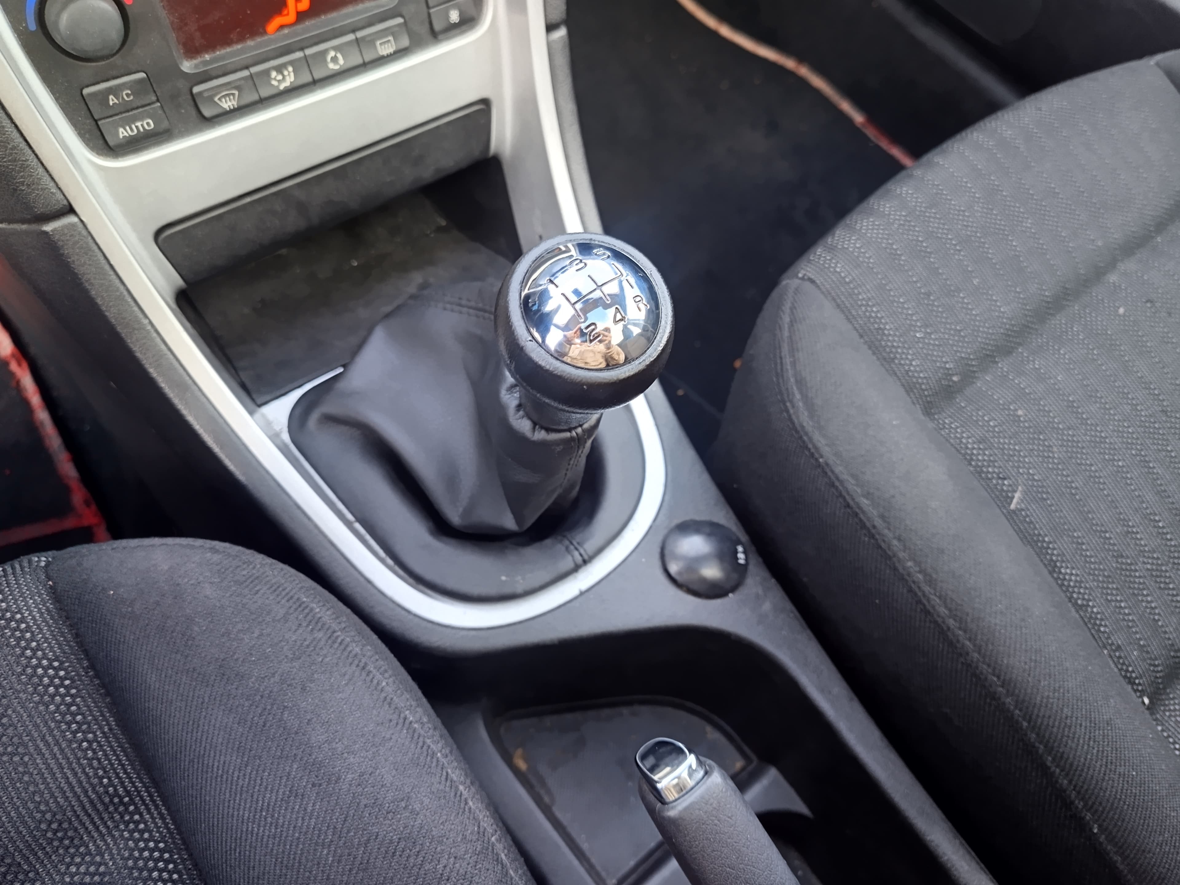 Peugeot 307 · Ano 2006 — imagem 36