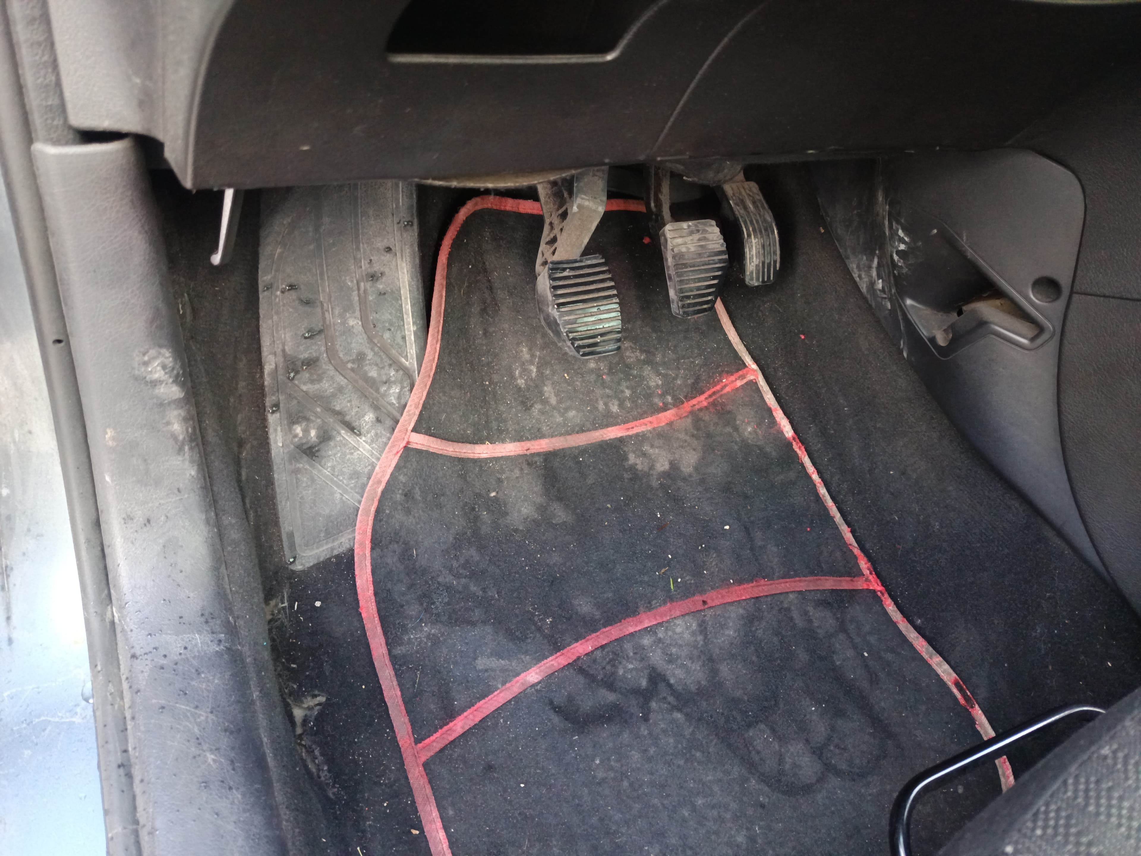 Peugeot 307 · Ano 2006 — imagem 30