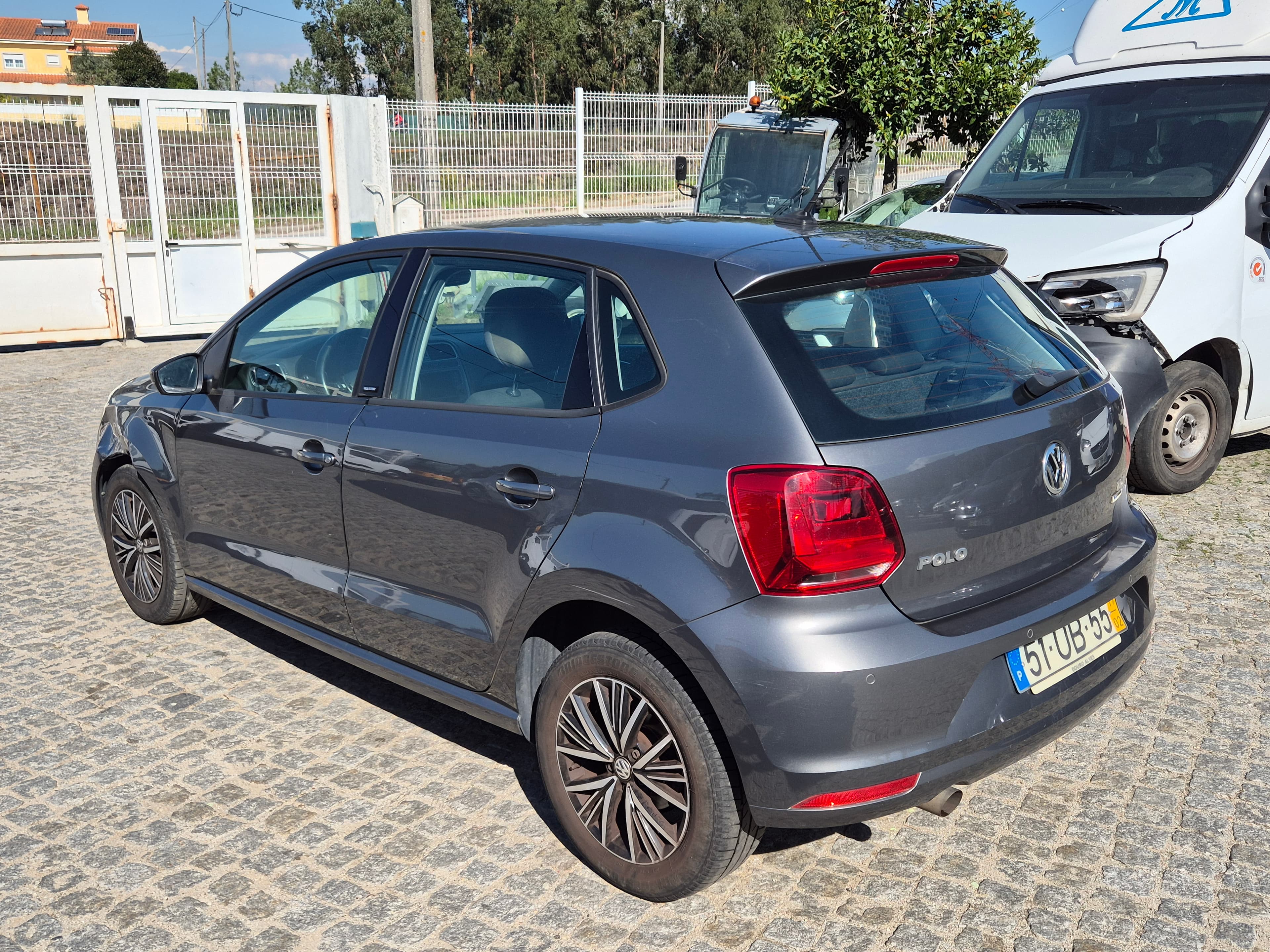Volkswagen Polo · Ano 2017 — imagem 4