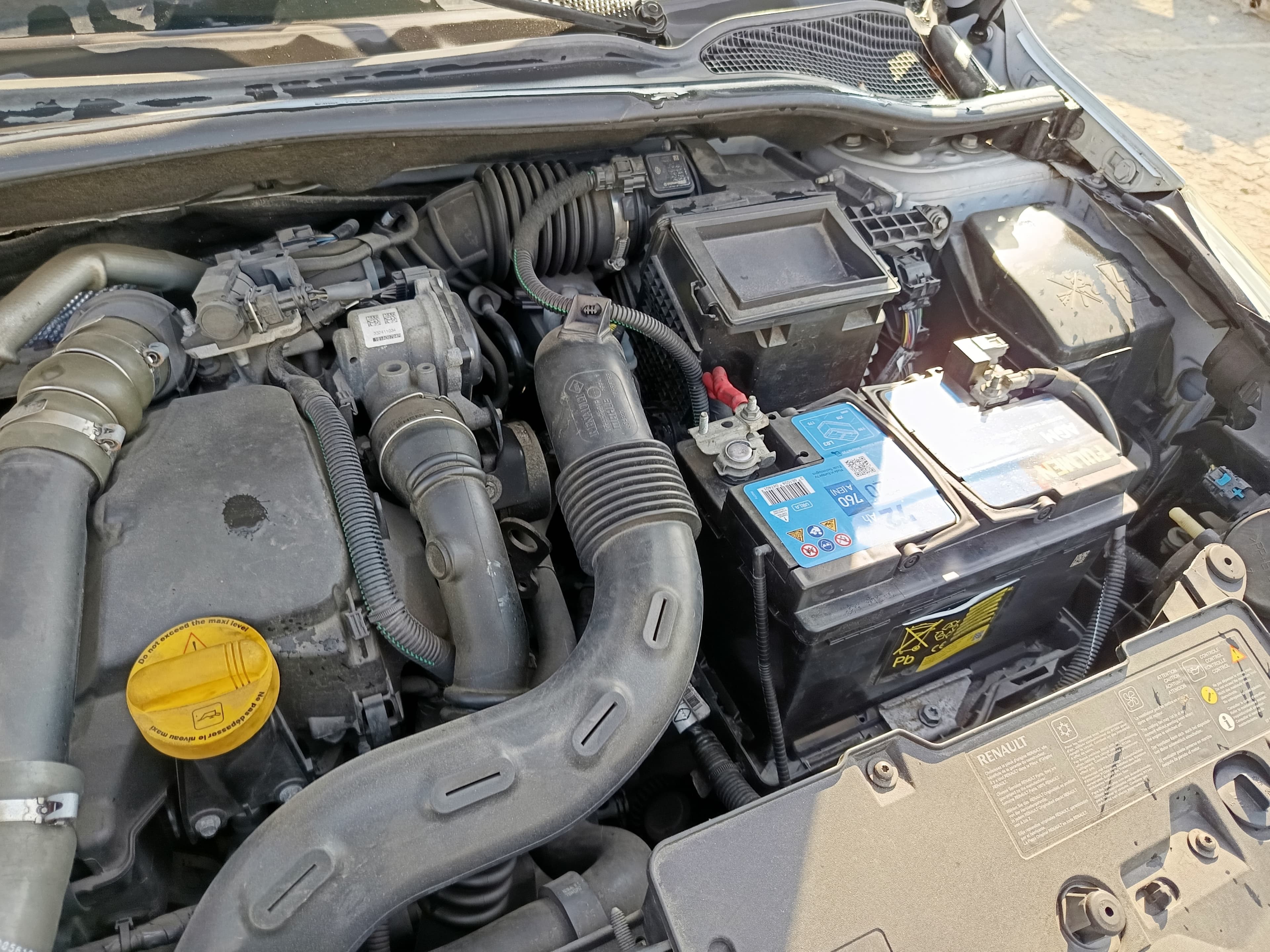 Renault Clio · Ano 2015 — imagem 18