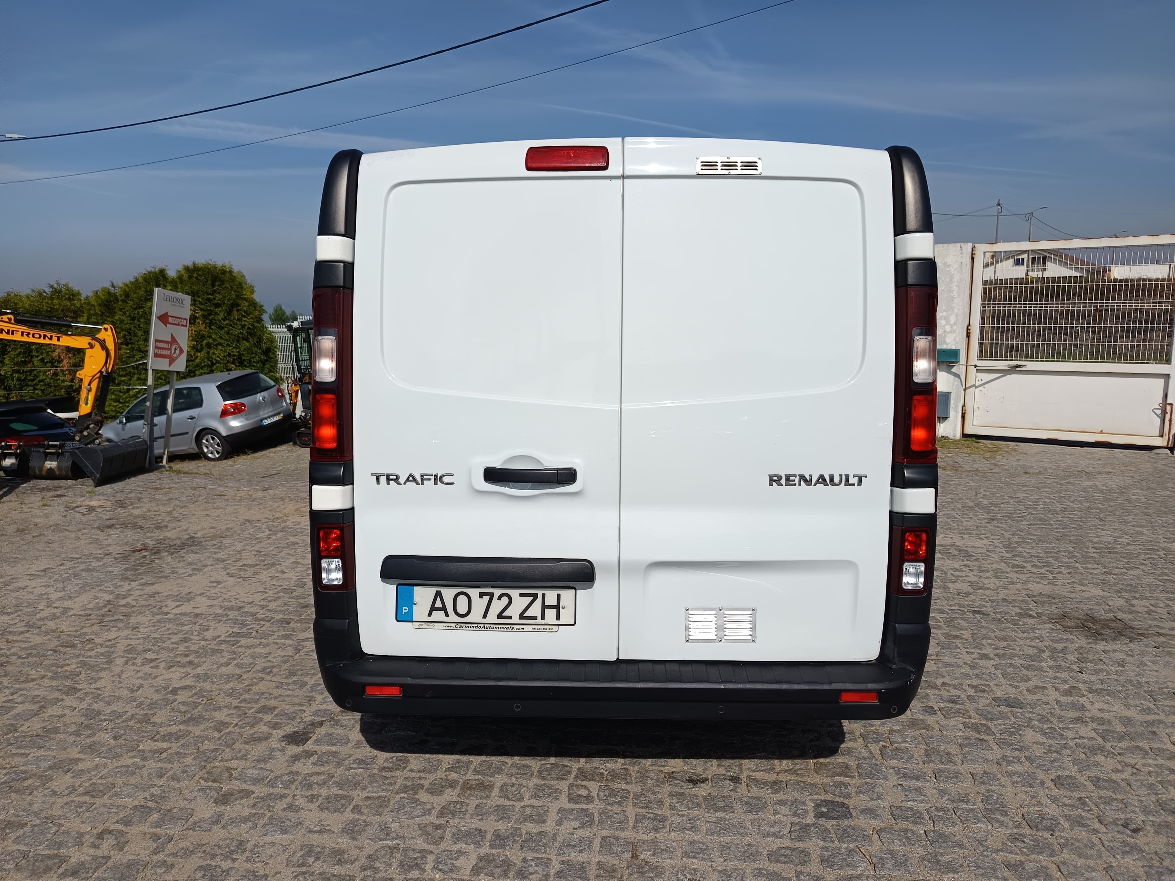 Renault Trafic · Ano 2017 — imagen 5