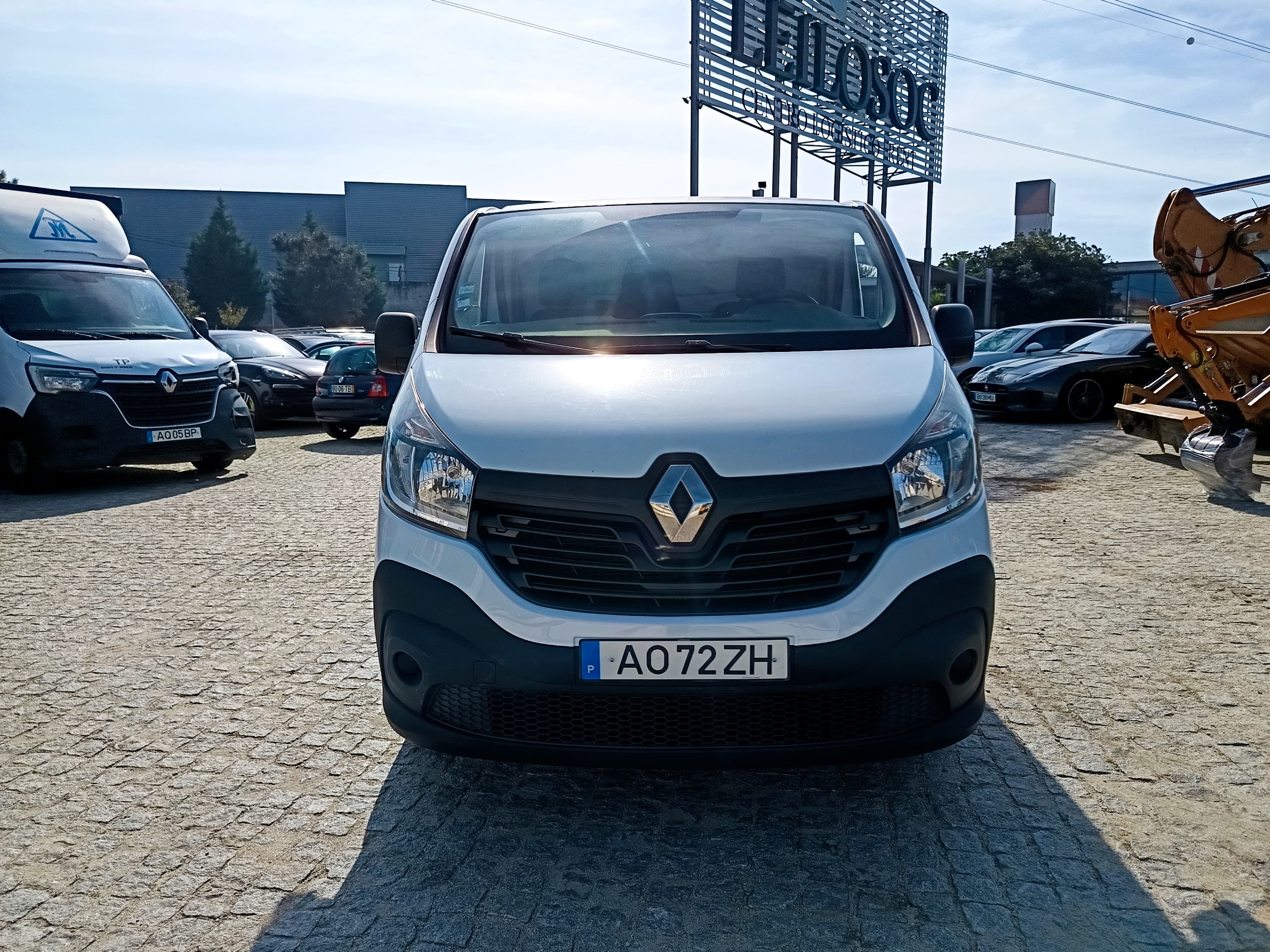 Renault Trafic · Ano 2017 — imagen 2