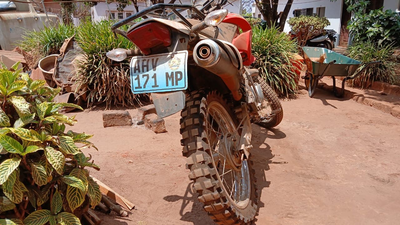 Motorizada Honda XL 125 — imagem 3