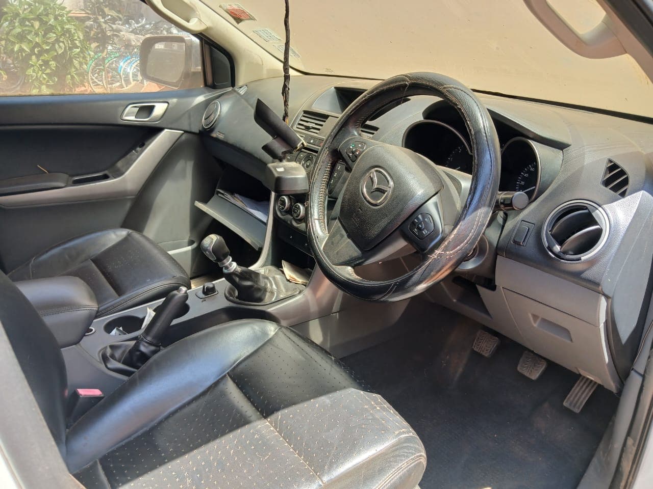 Mazda BT-50 - 2017 — imagen 12