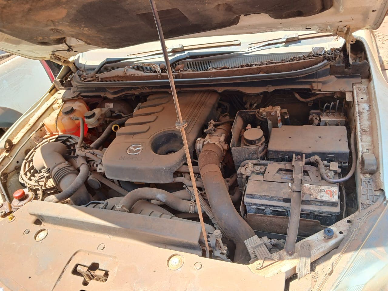 Mazda BT-50 - 2017 — imagen 9