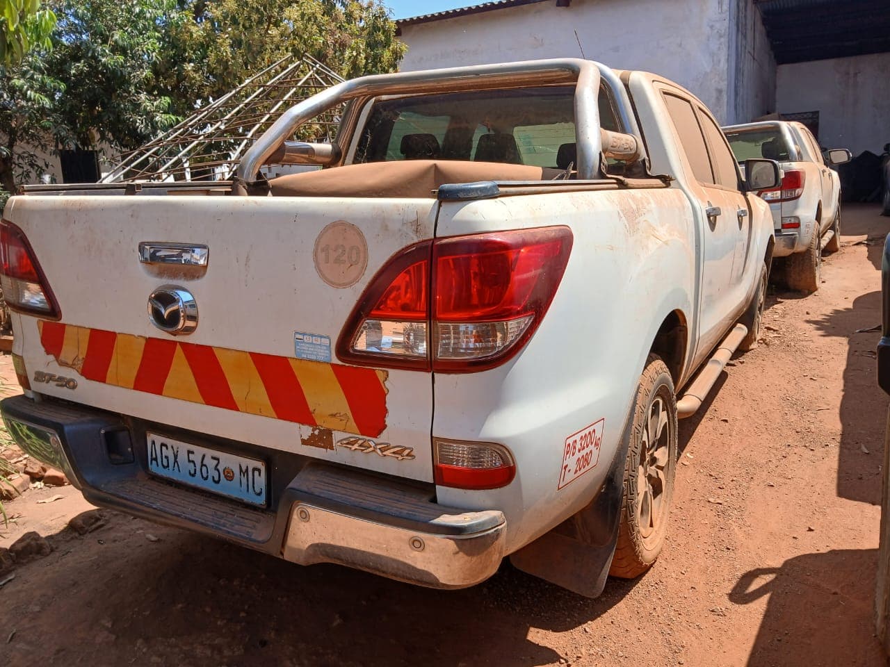 Mazda BT-50 - 2017 — imagem 11