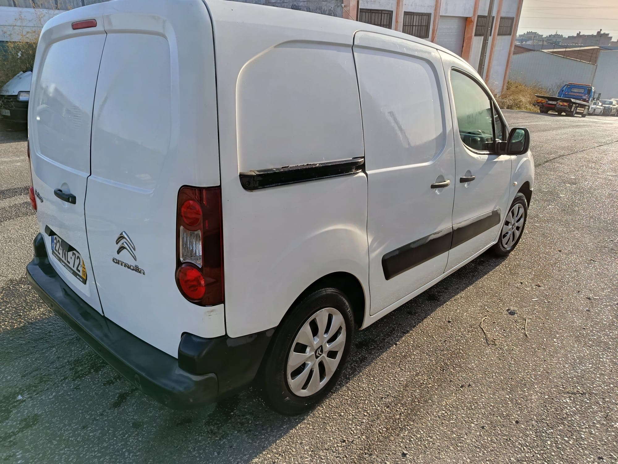 Citroën Berlingo · Ano 2012 — image 4