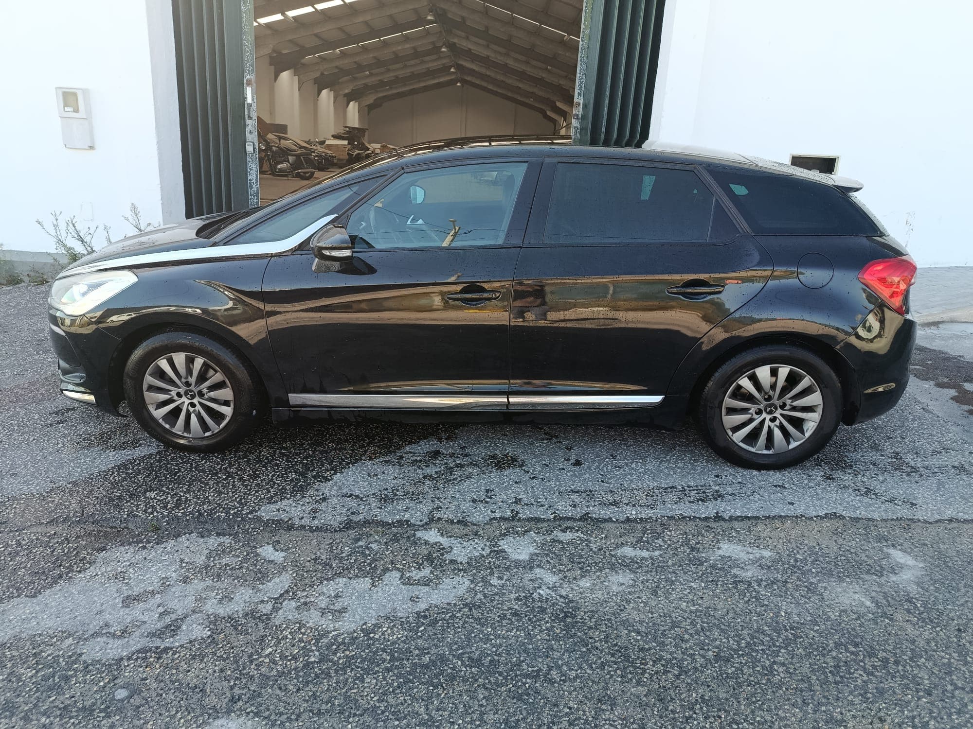 Citroën DS 5 · Ano 2016 — imagem 7