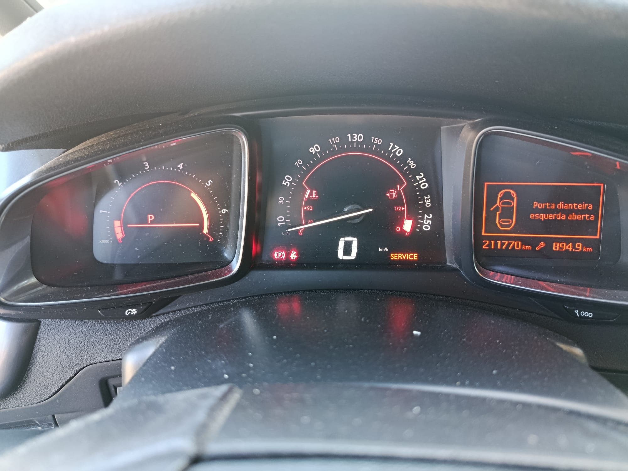 Citroën DS 5 · Ano 2016 — imagem 9