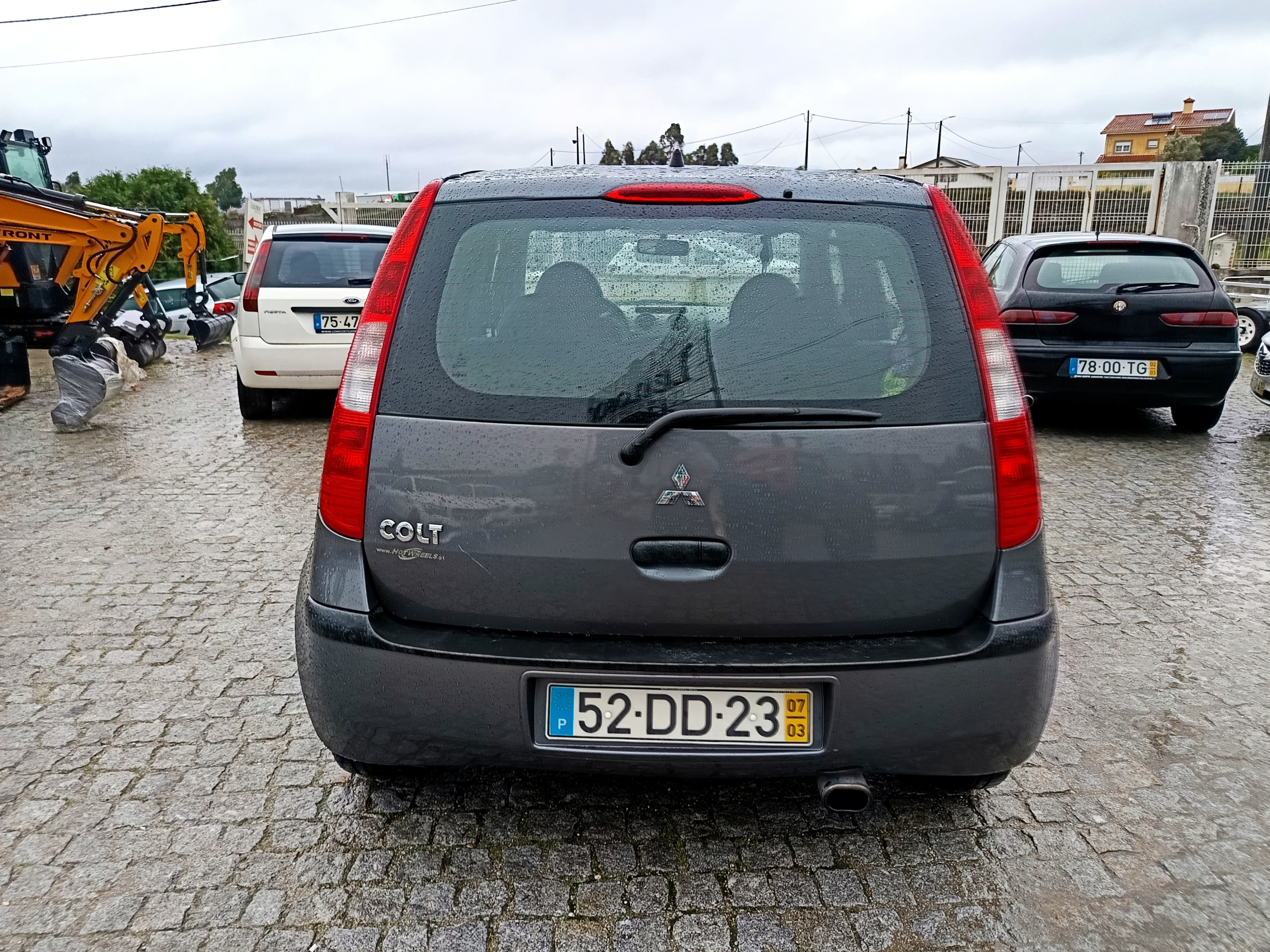 Mitsubishi Colt · Ano 2007 — imagen 5